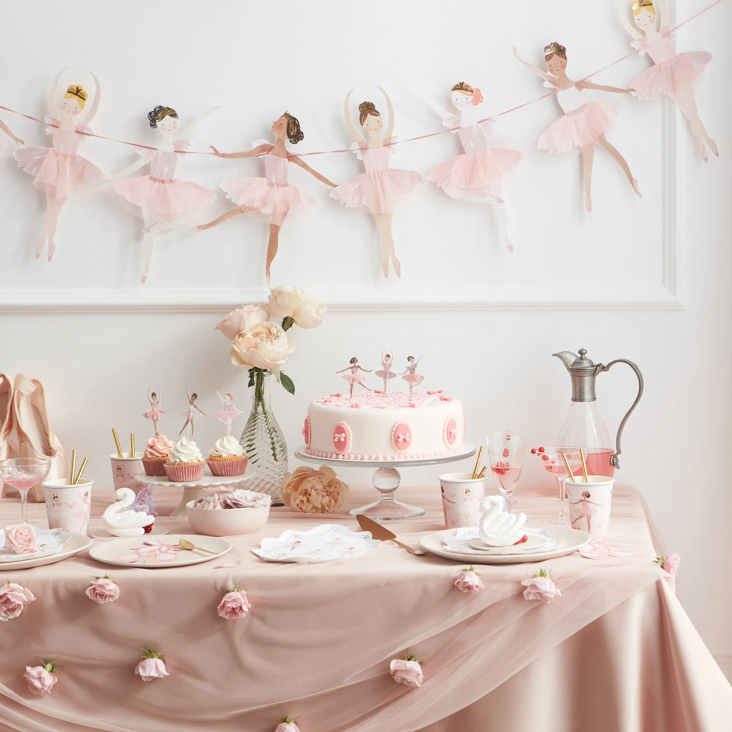 Ballerina Garland - Image 2