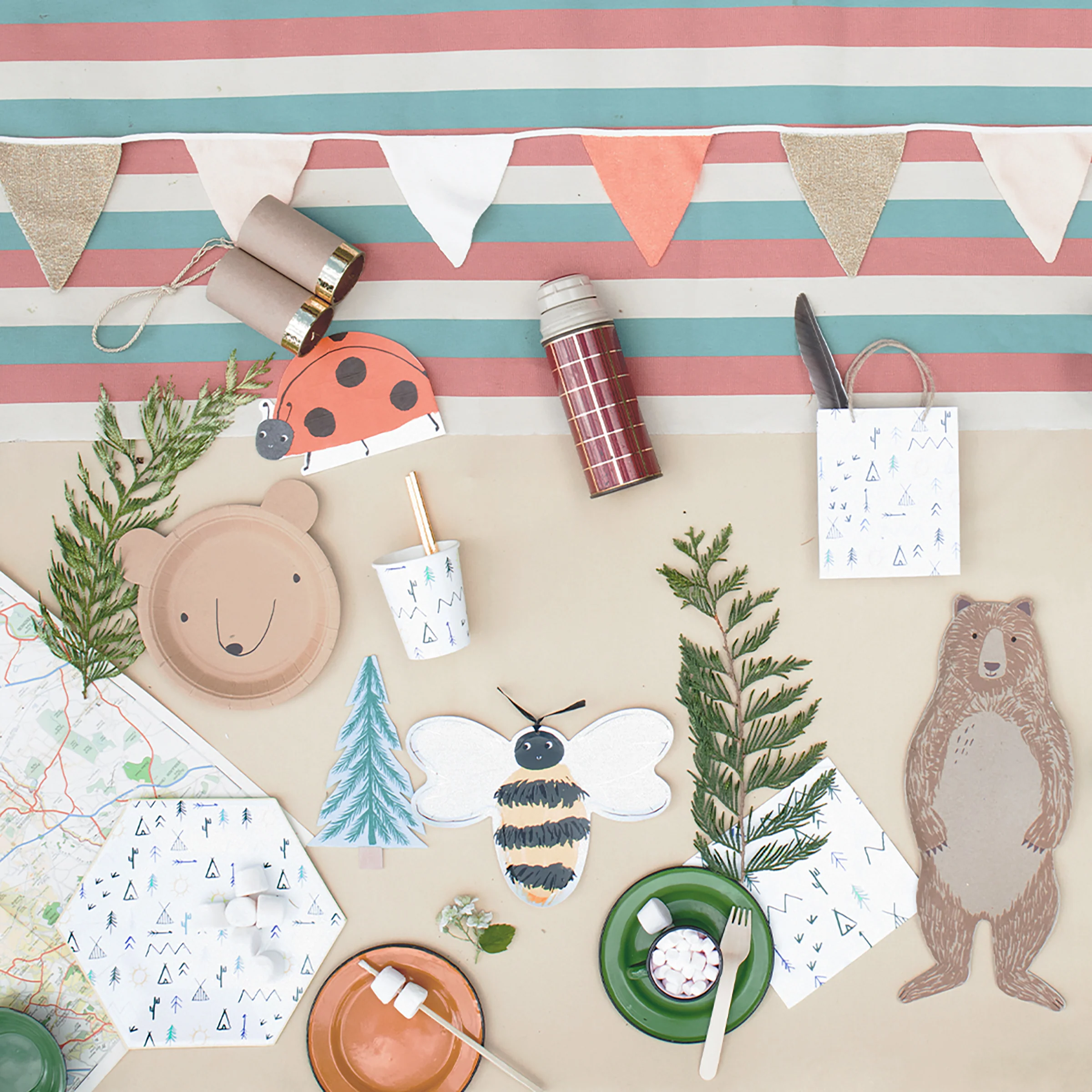 Bear Small Plates (x 12) - Image 3