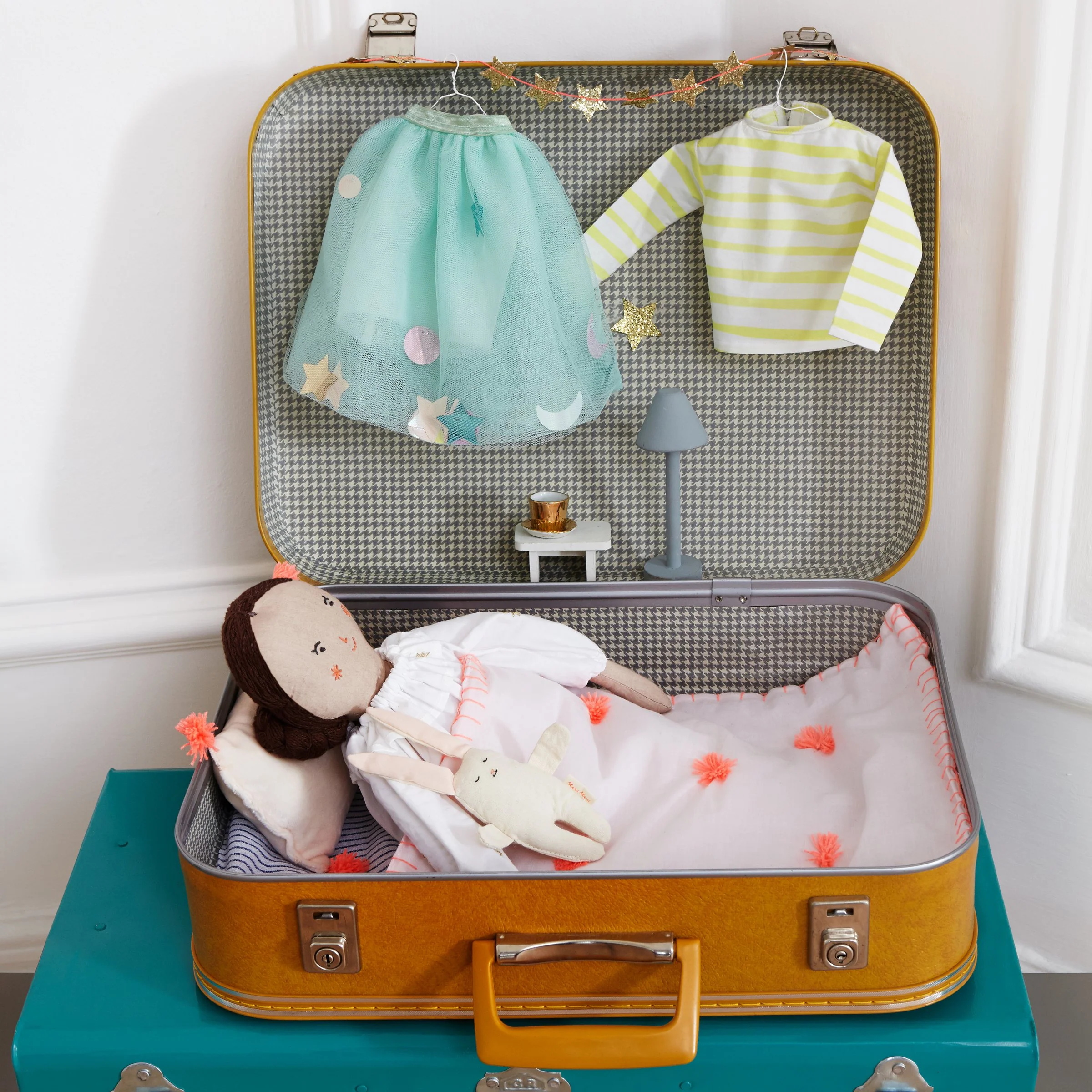 Bedding Set Dolly Accessory - Image 6