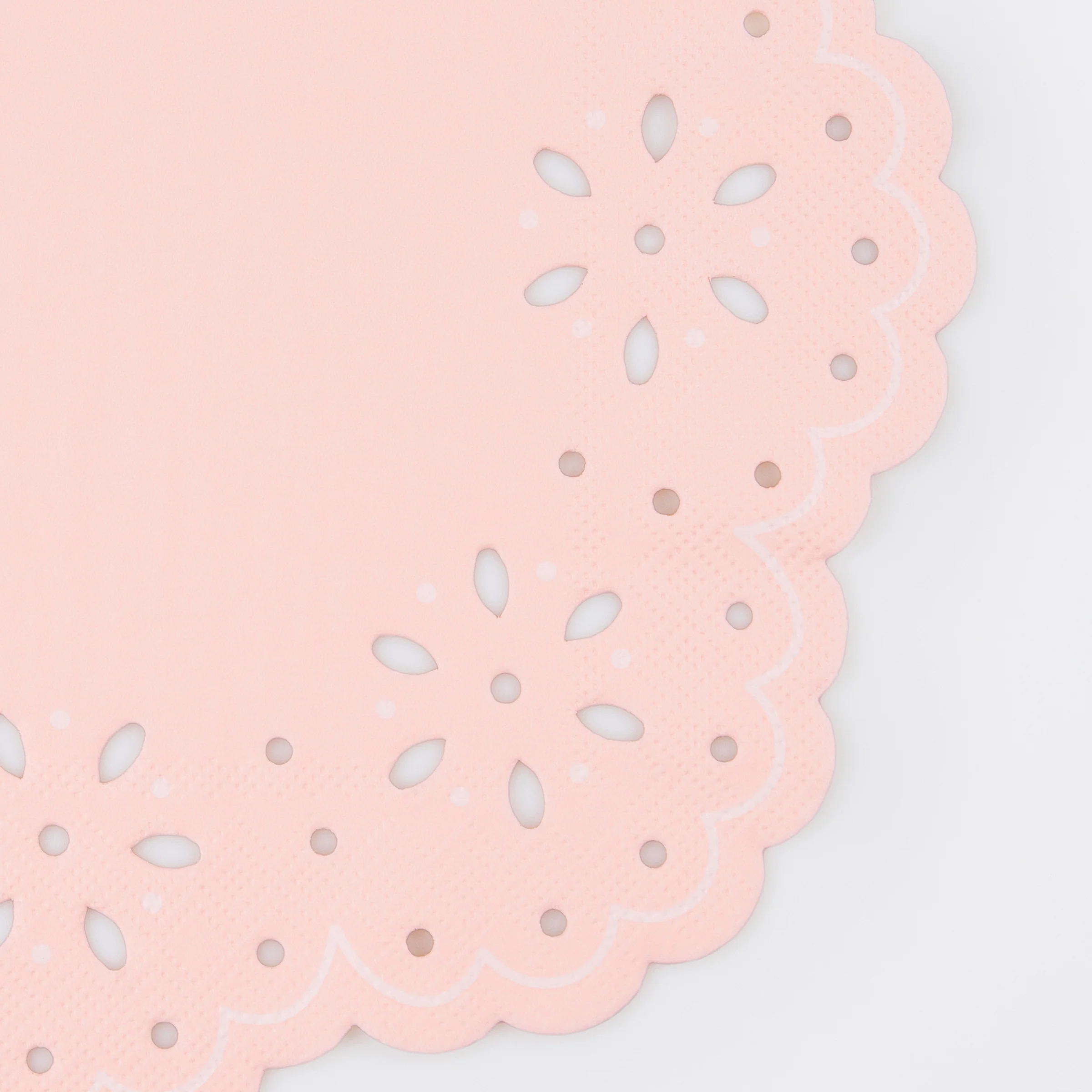 Broderie Anglaise Lace Multi Large Napkins (x 16) - Image 3