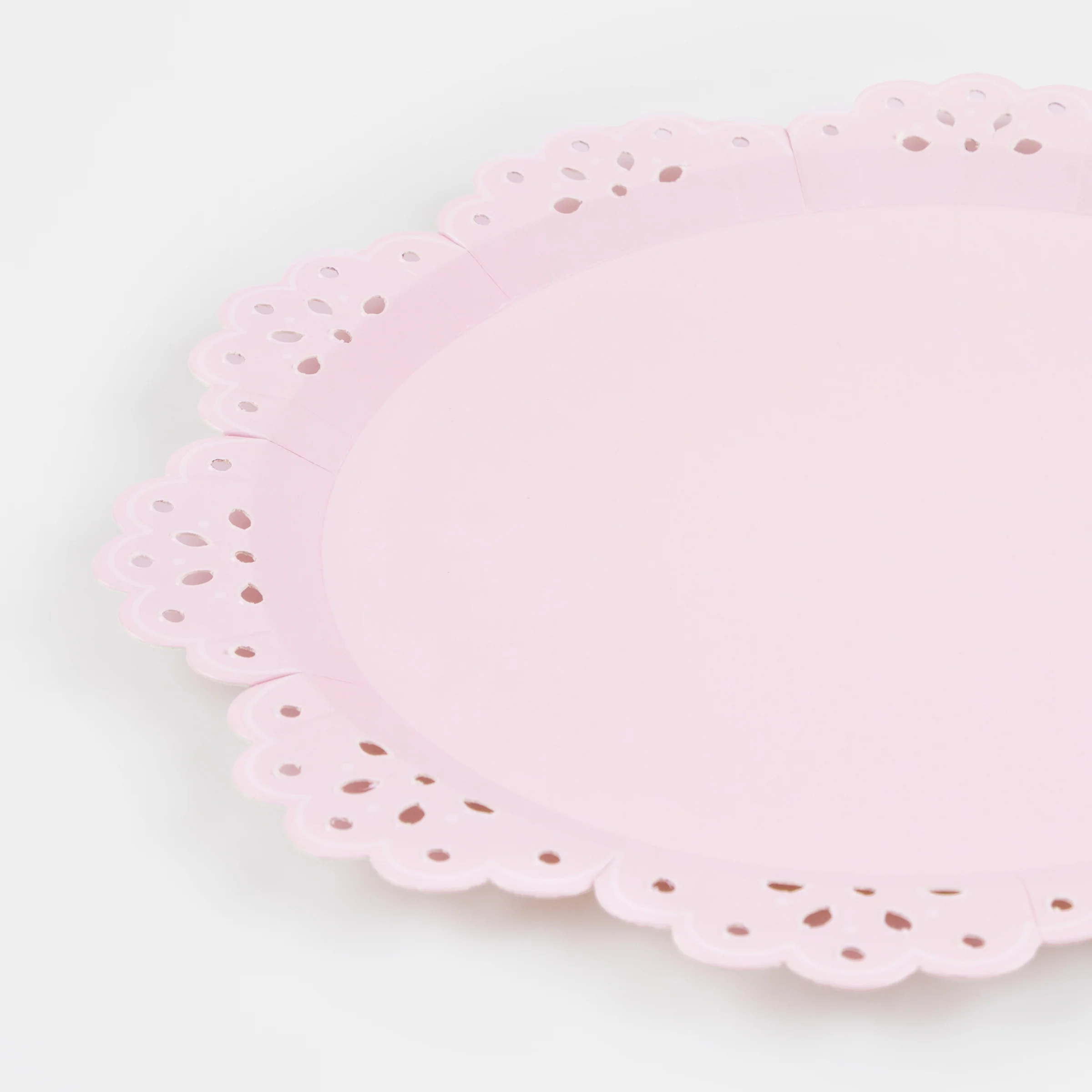 Broderie Anglaise Lace Multi Side Plates (x 8) - Image 3
