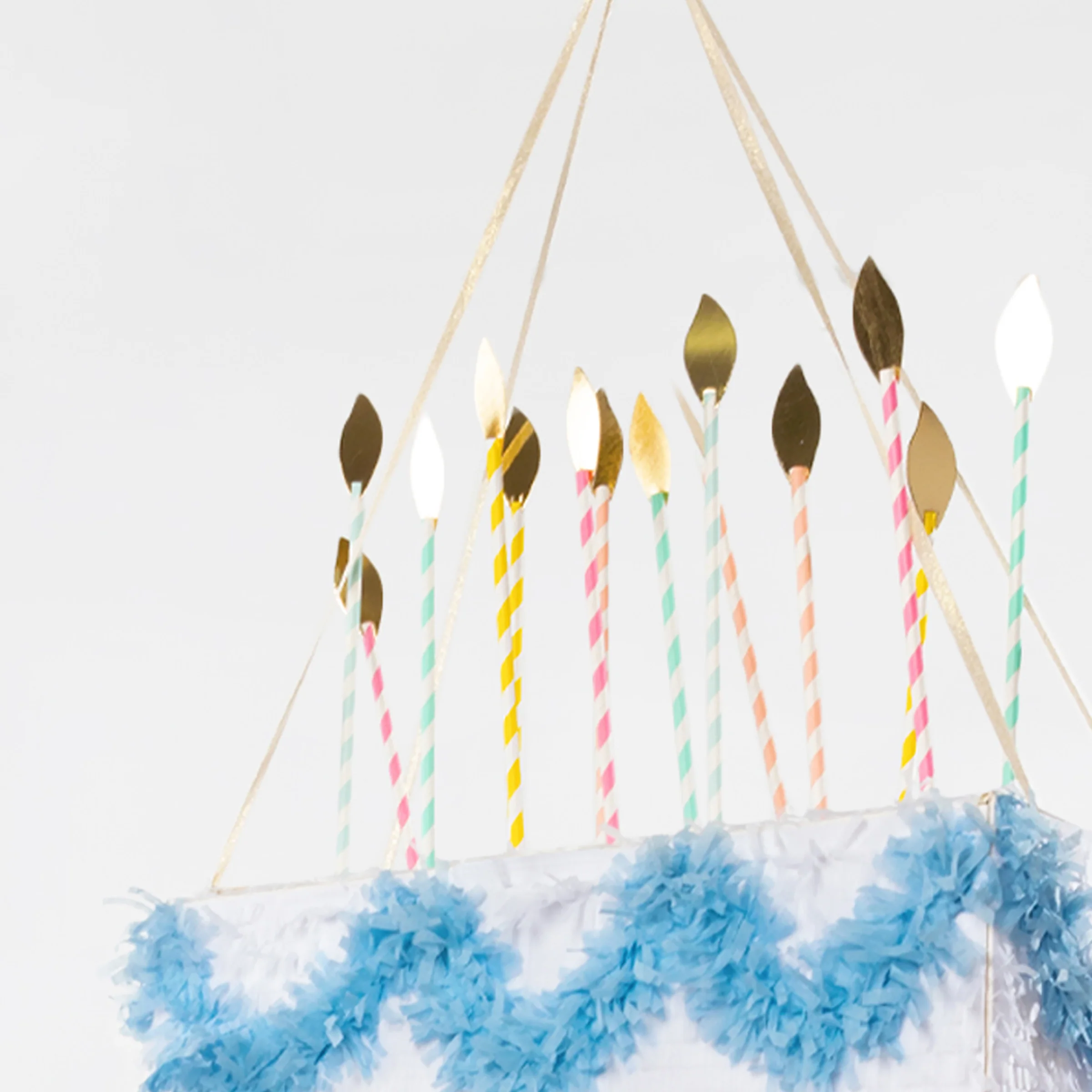 Cake Piñata - Image 4