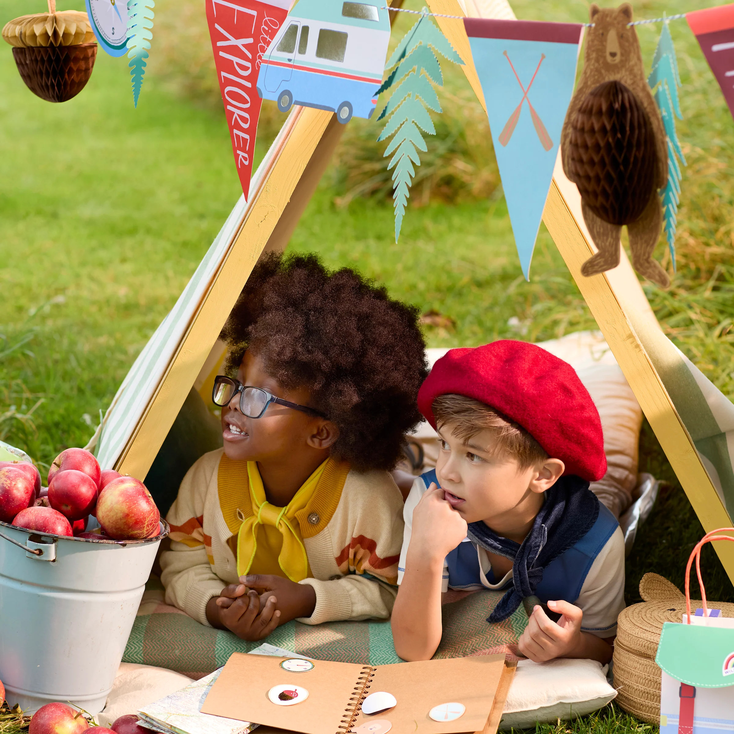 Outdoor Adventures Garland - Image 2