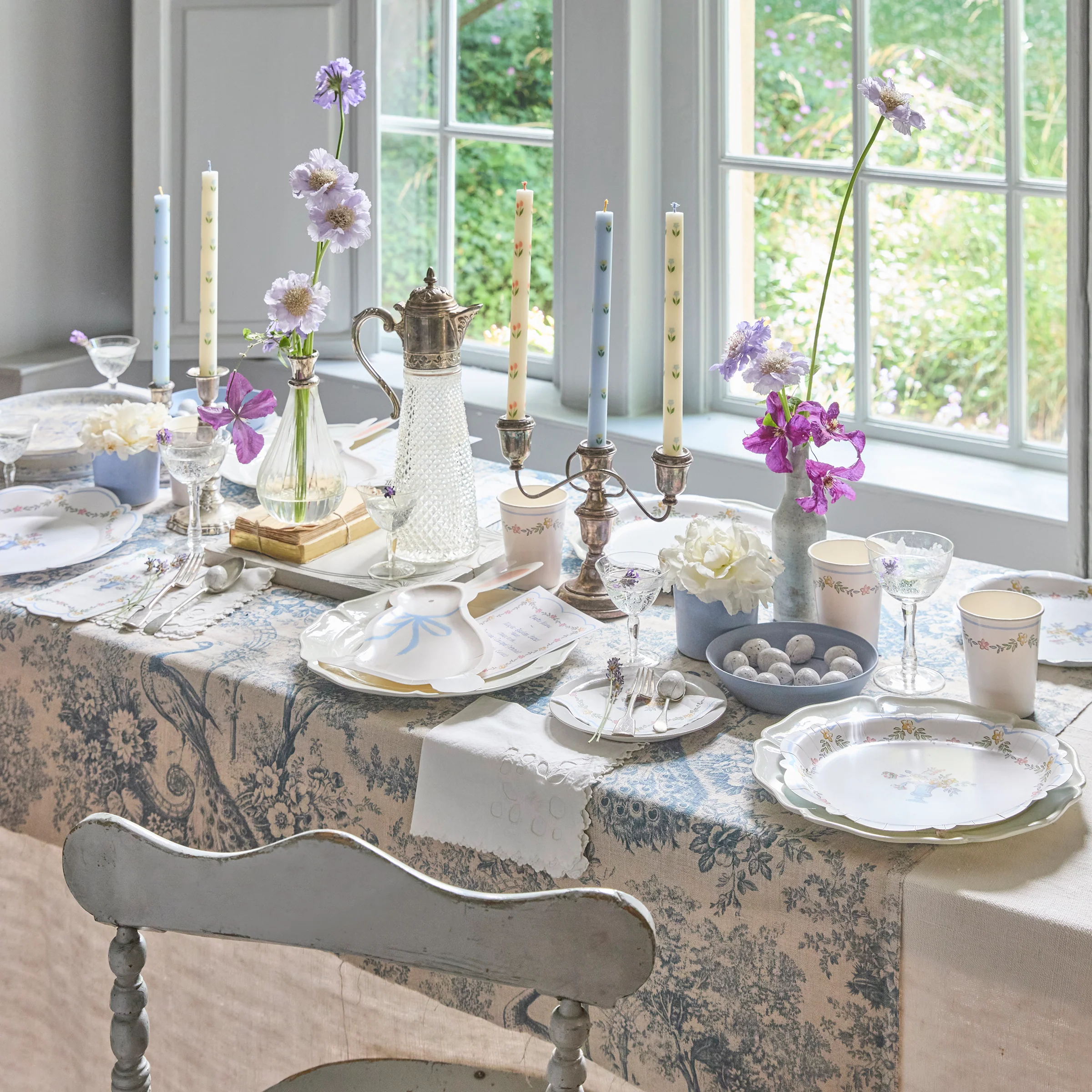 Chintz Border Cups (x 8) - Image 2