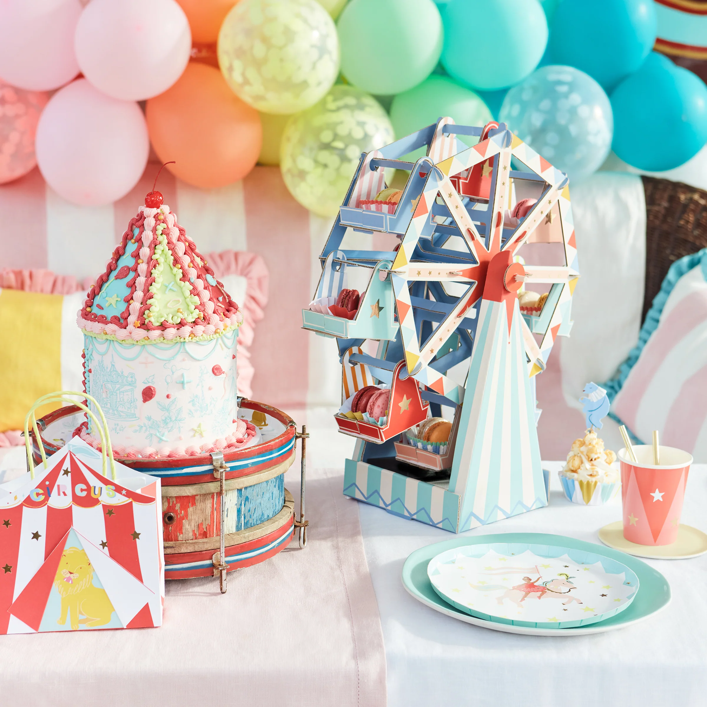 Circus Cups (x 8) - Image 2