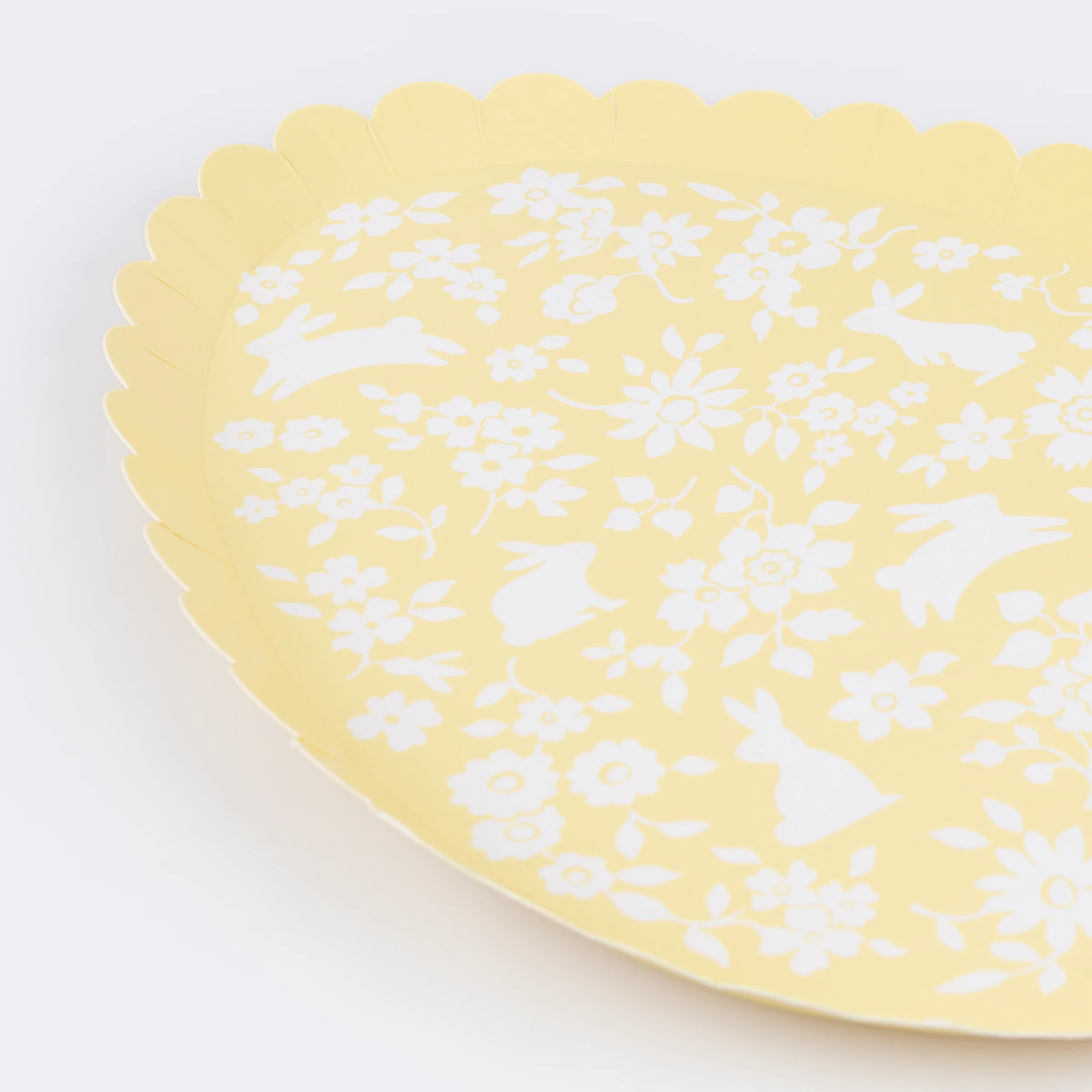 Ditsy Bunny Egg Plates (x 8) - Image 3