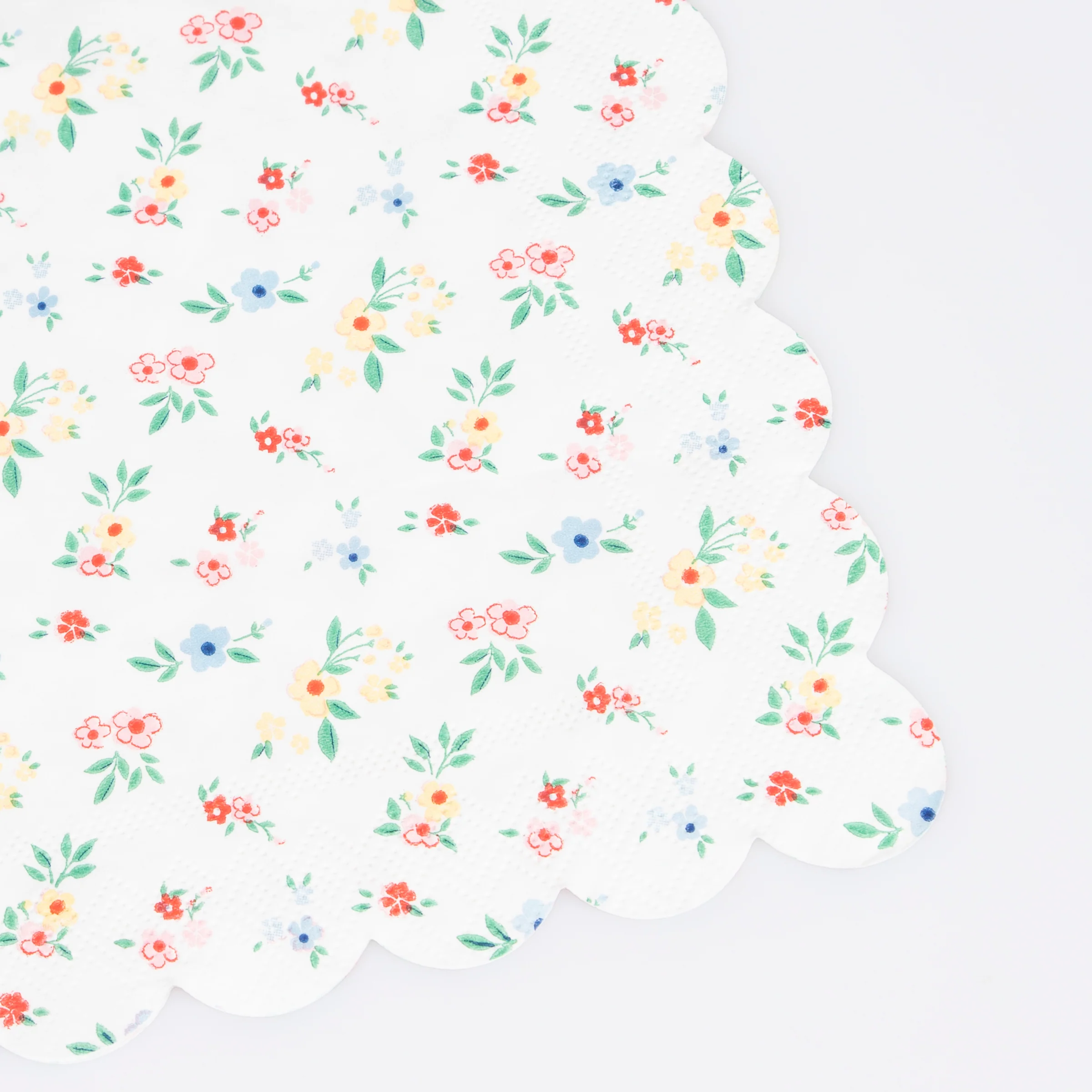 Ditsy Posy Scalloped Small Napkins (x 16) - Image 2