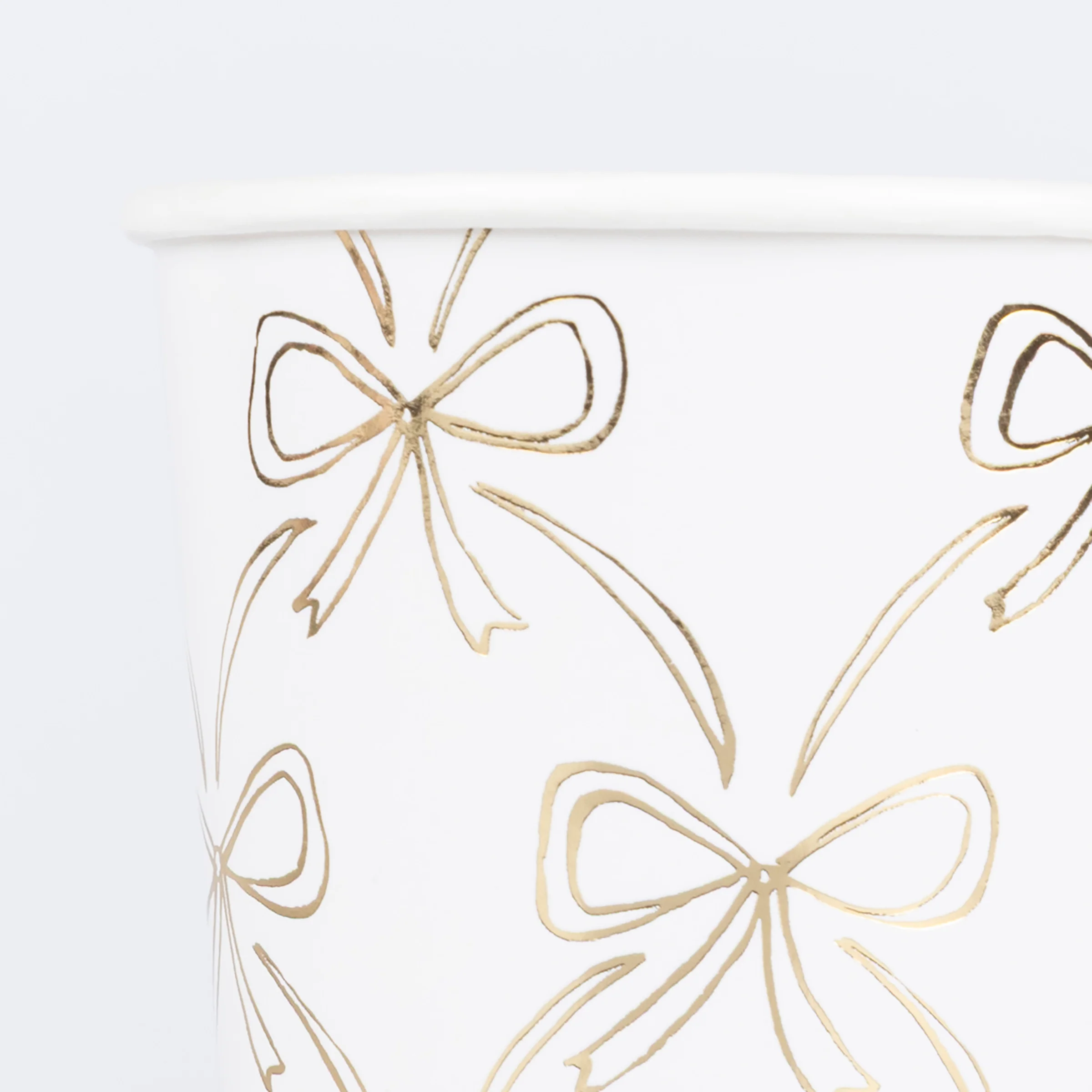 Gold Bow Cups (x 8) - Image 2