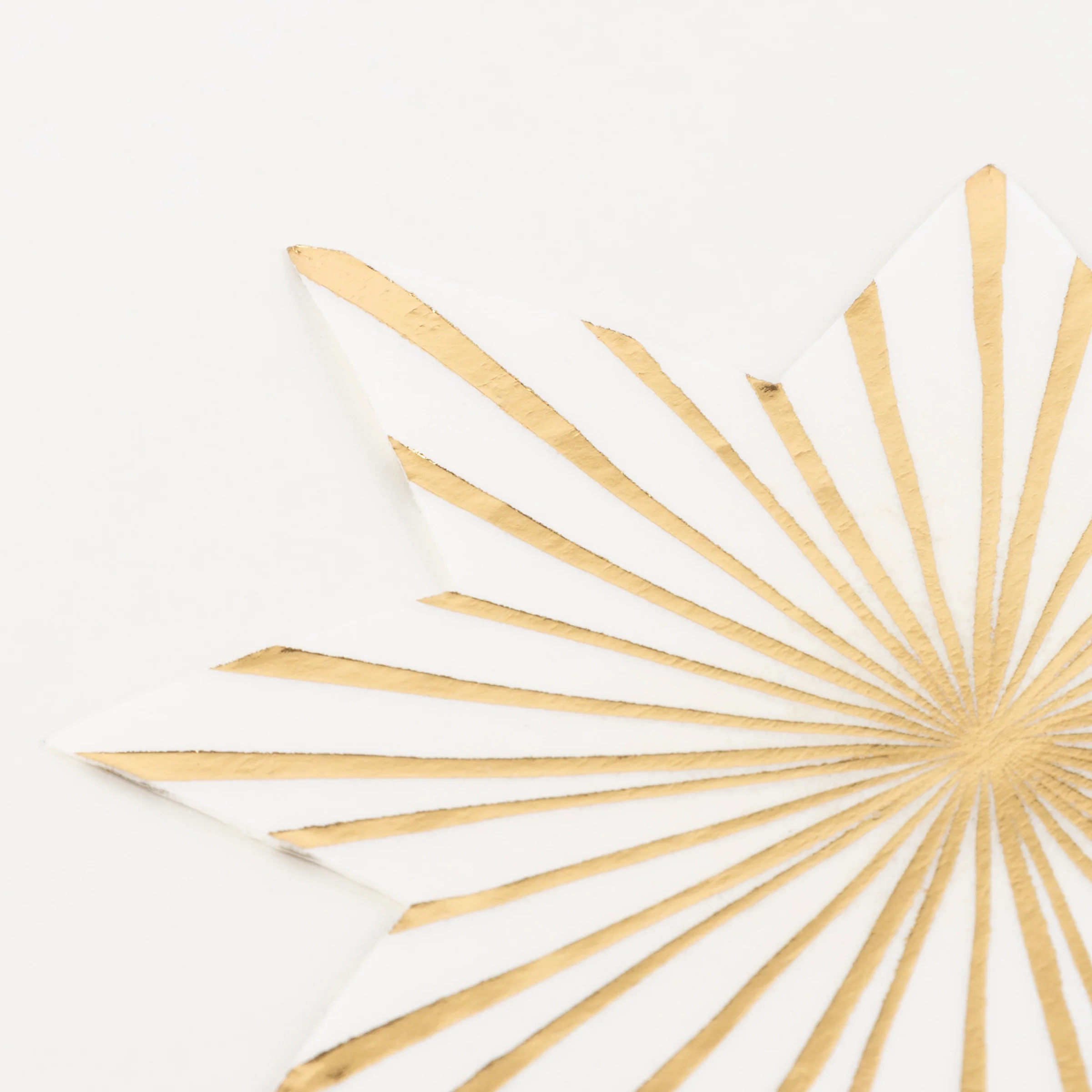 Gold Stripe Star Napkins (x 16) - Image 3