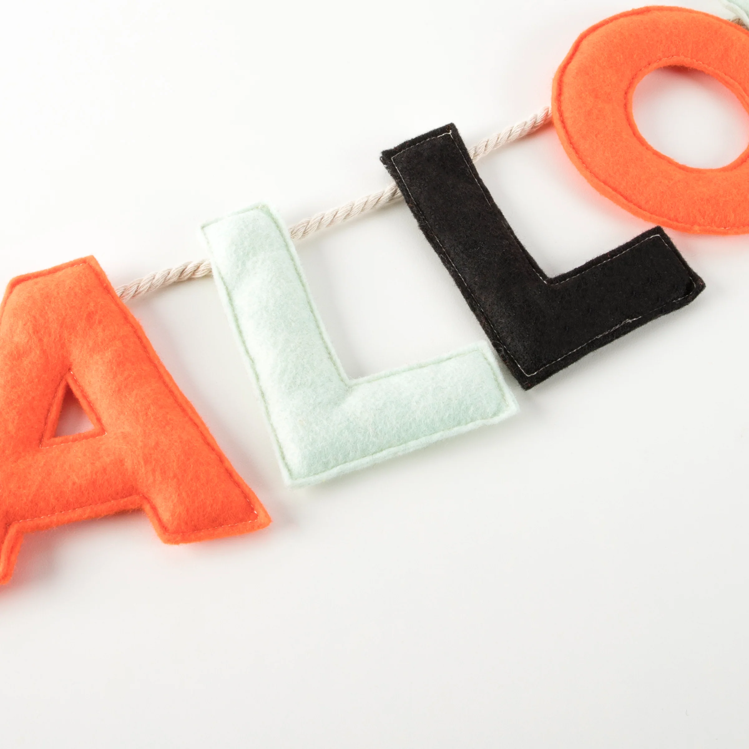 Halloween Felt Garland Set - Image 4