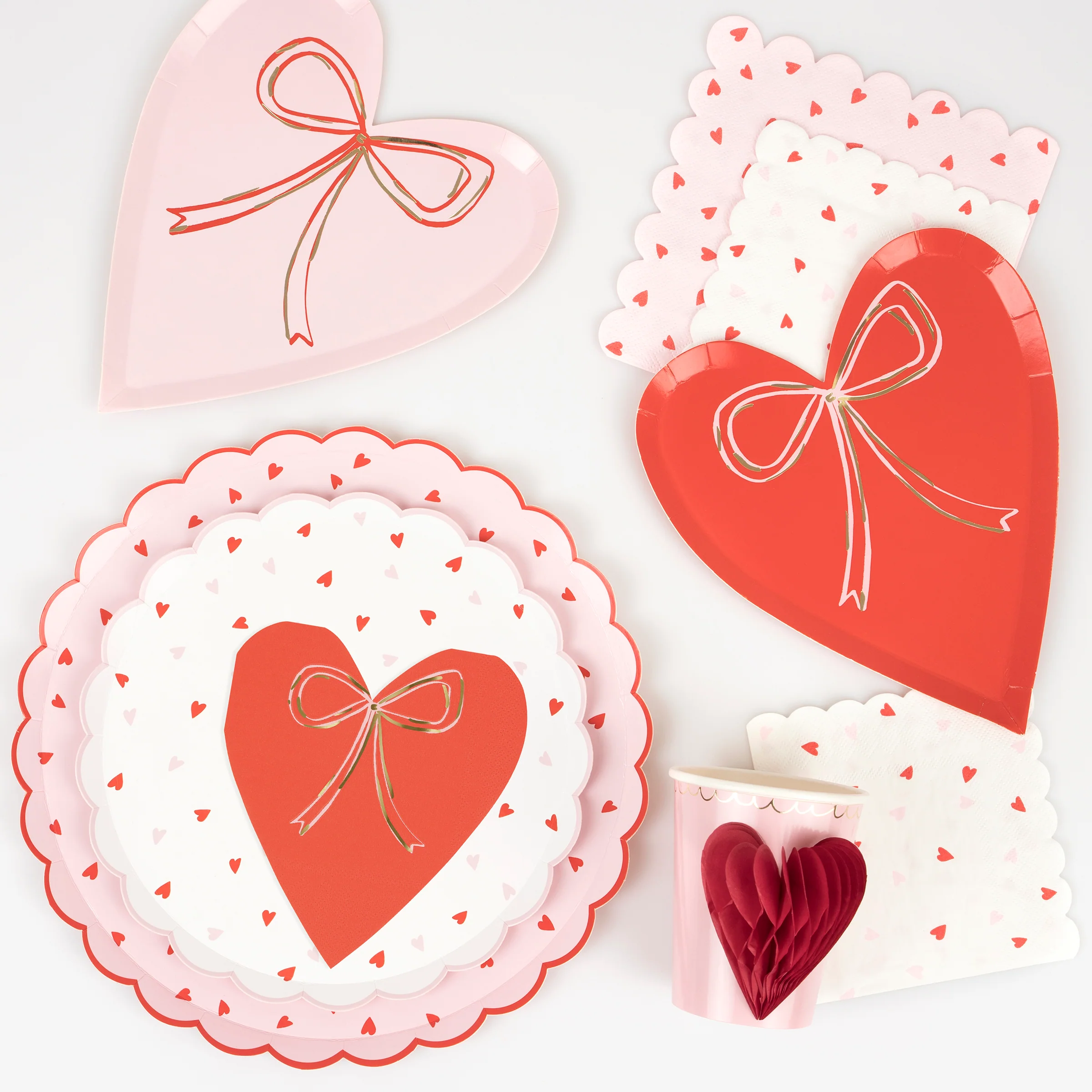 Heart Pattern Large Napkins (x 16) - Image 2