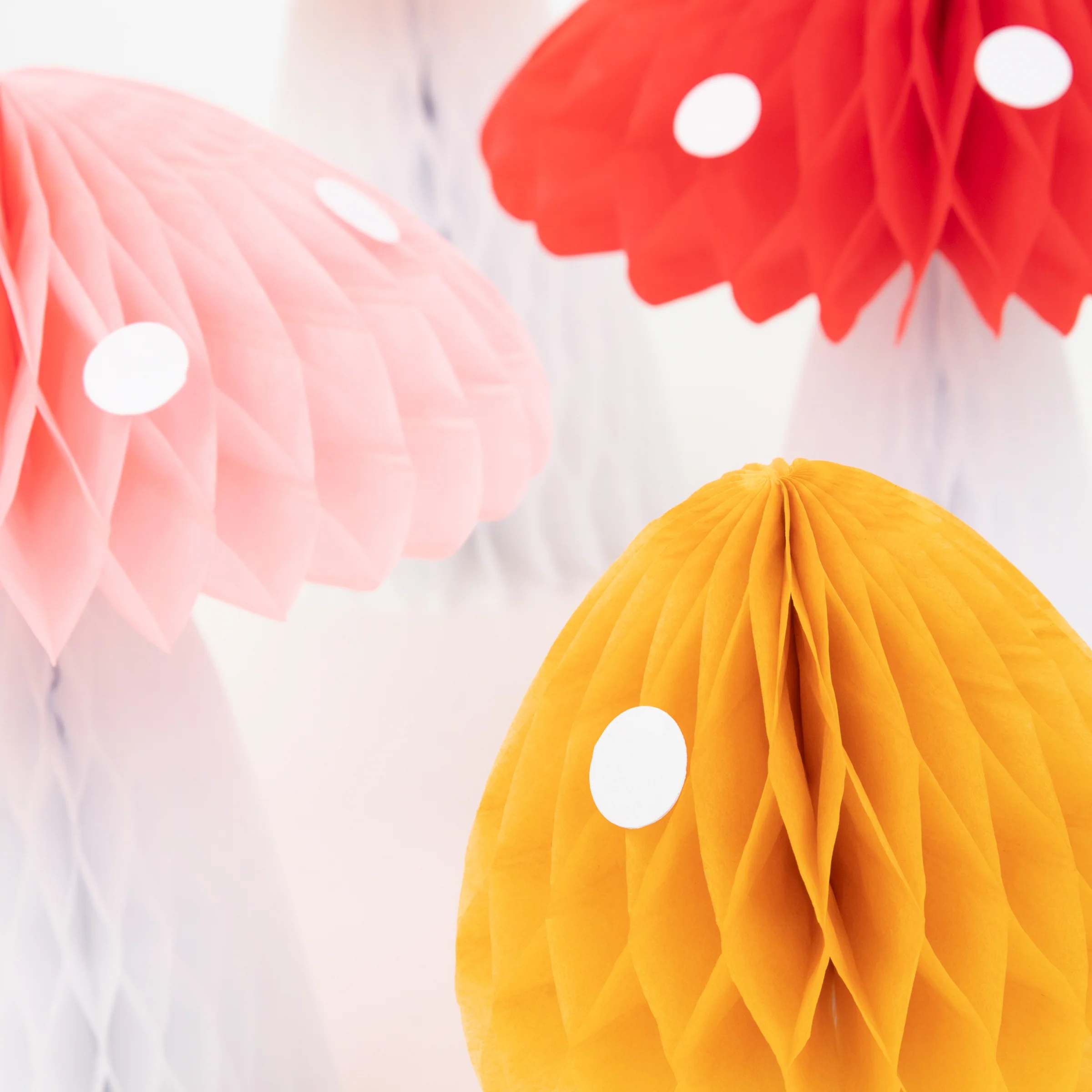 Honeycomb Mushroom Decorations (x 10) - Image 3