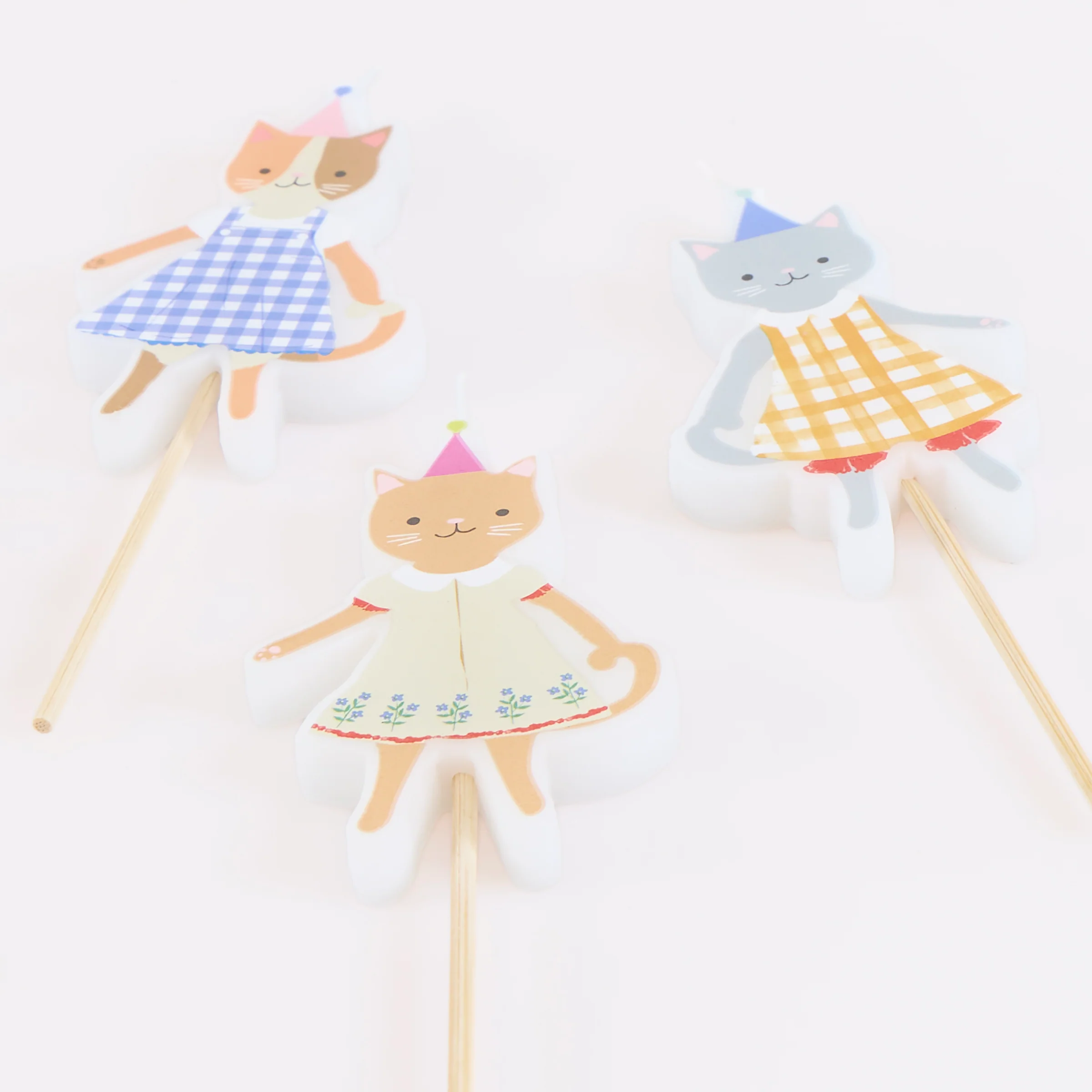 Kitten Club Candles (x 4) - Image 3