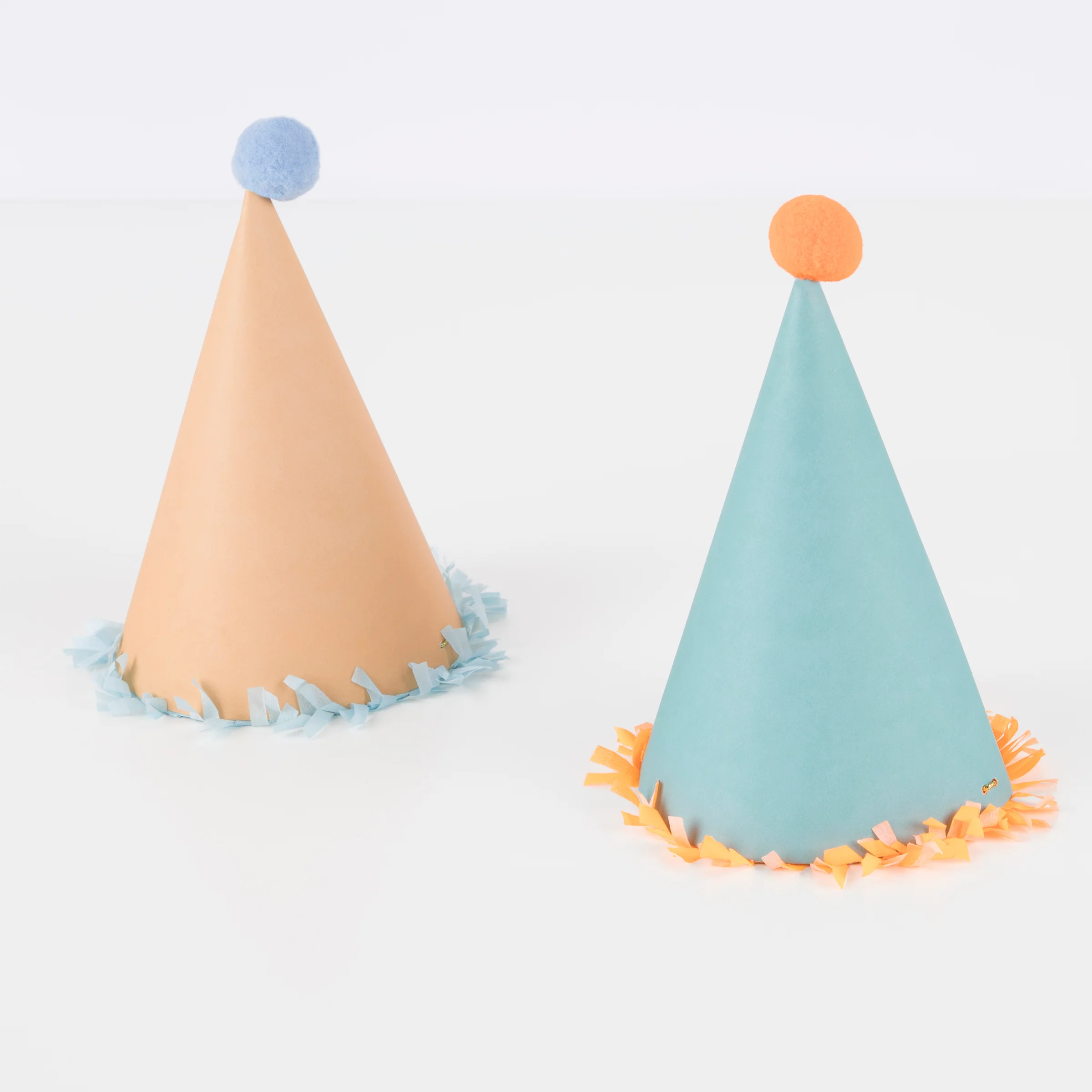 Large Party Hats (x 8) - Image 5