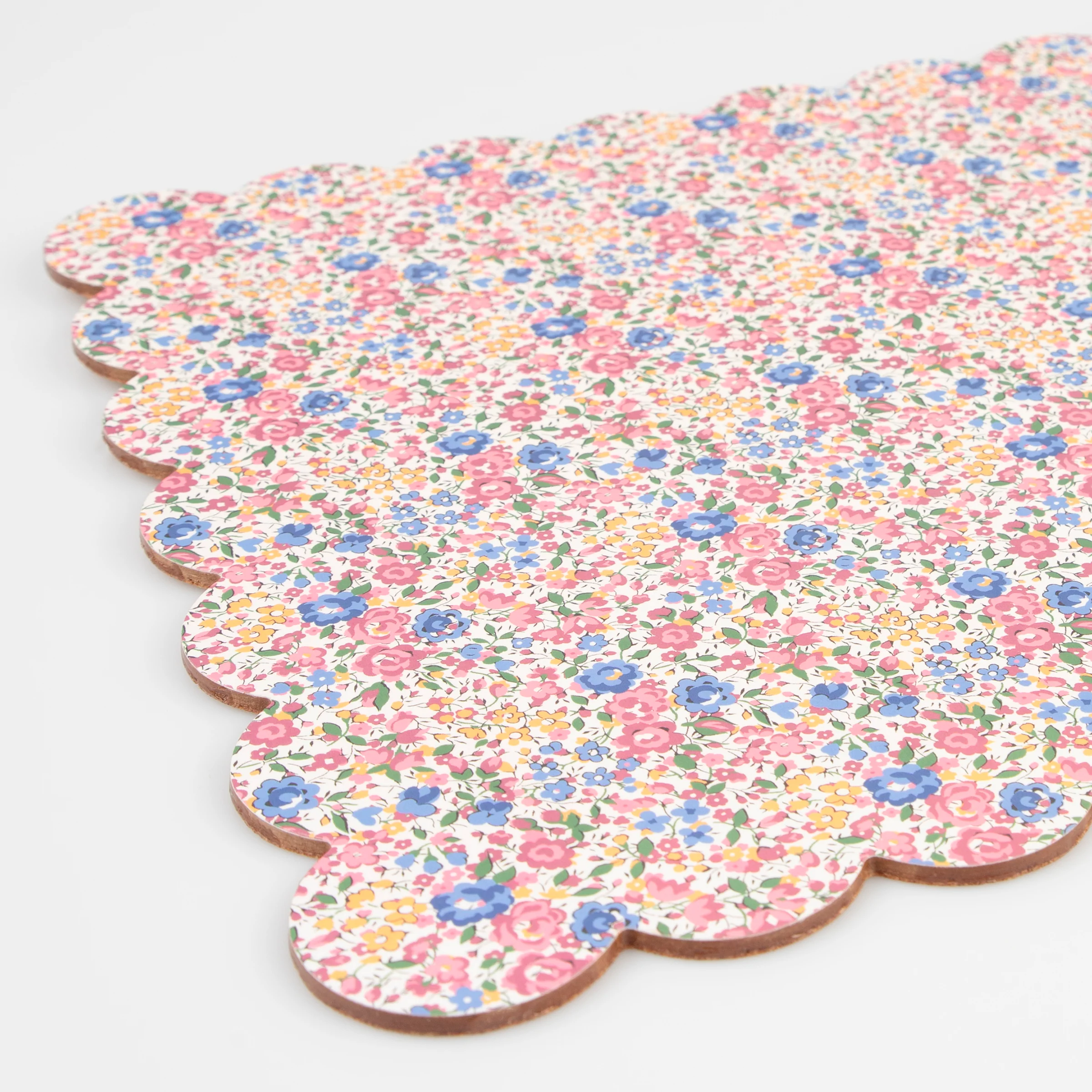Meri Meri x Liberty Emma & Georgina Red Placemat - Image 2