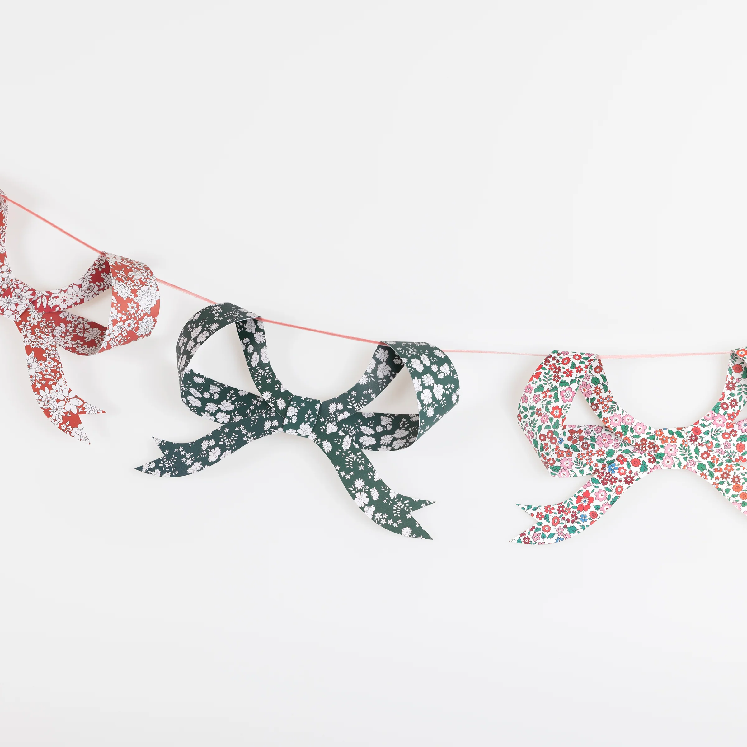 Meri Meri x Liberty Festive Bow Garland - Image 4