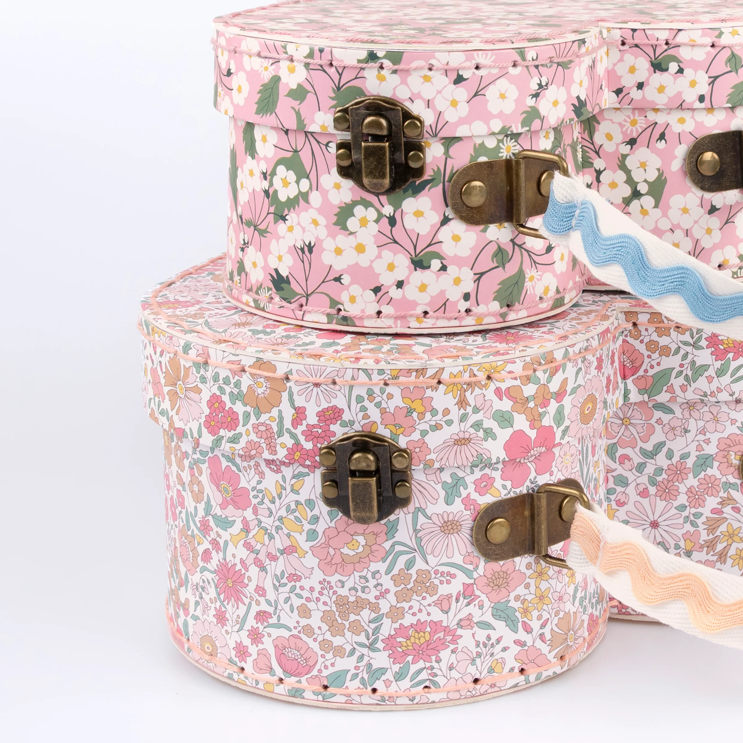 Meri Meri x Liberty Heart Suitcases (x 2) - Image 4