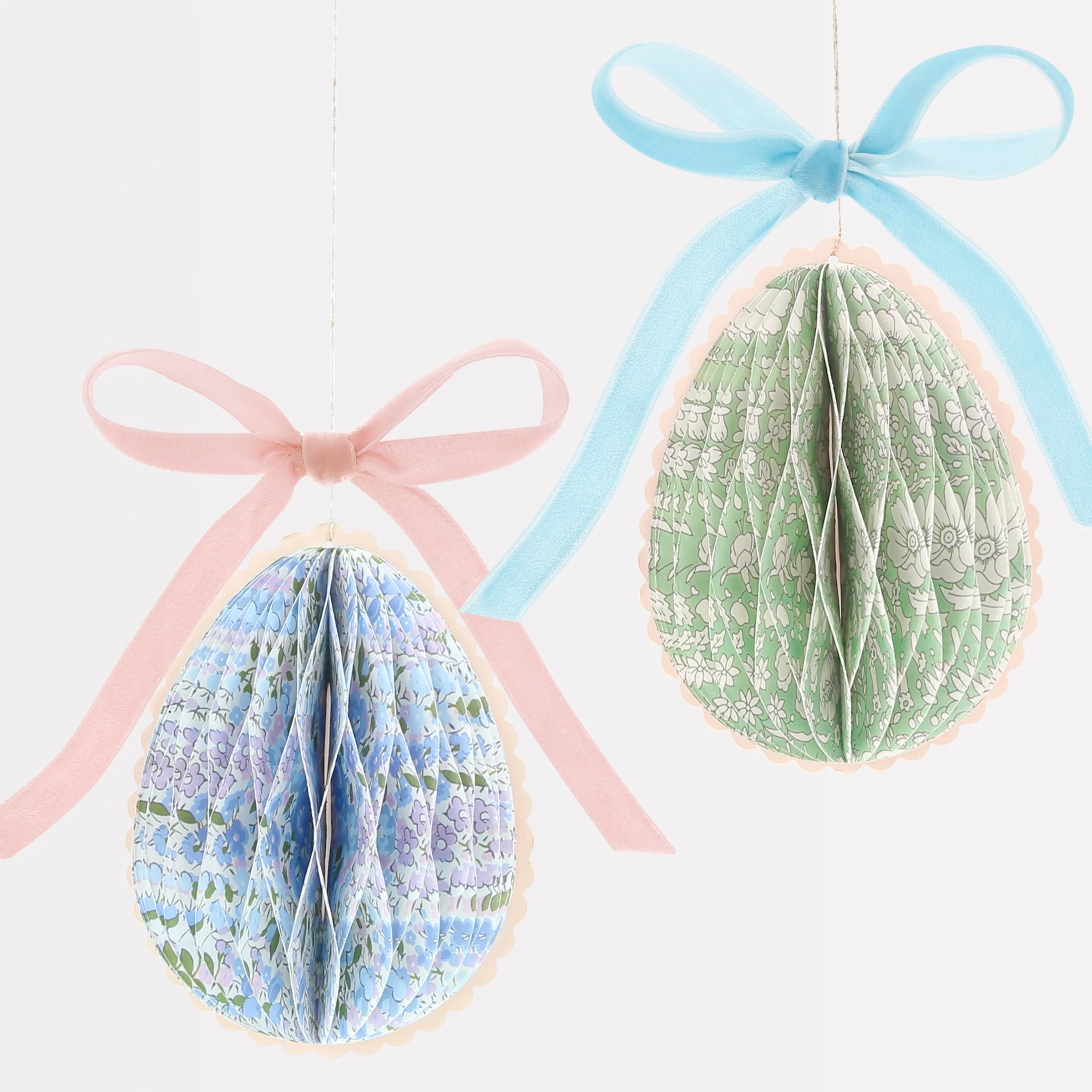 Meri Meri x Liberty Paper Honeycomb Egg Decorations (x 6) - Image 3