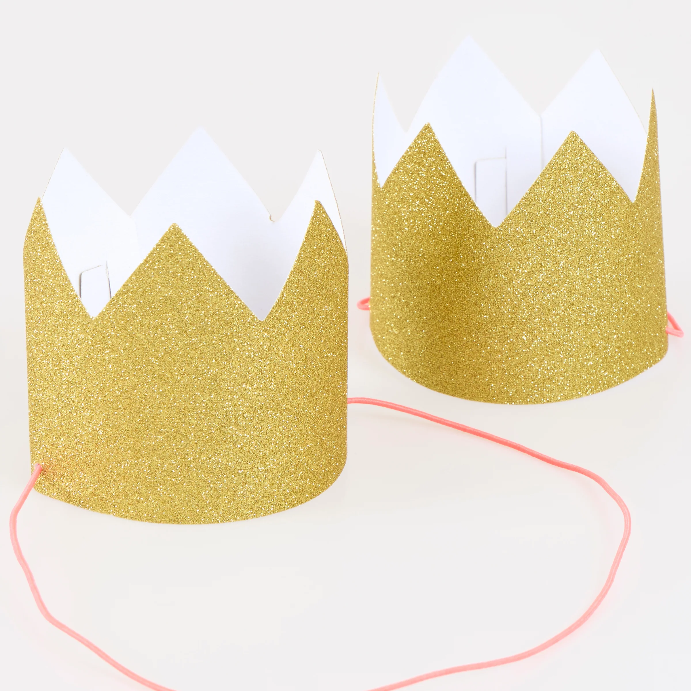 Mini Gold Glitter Crowns (x 8) - Image 2