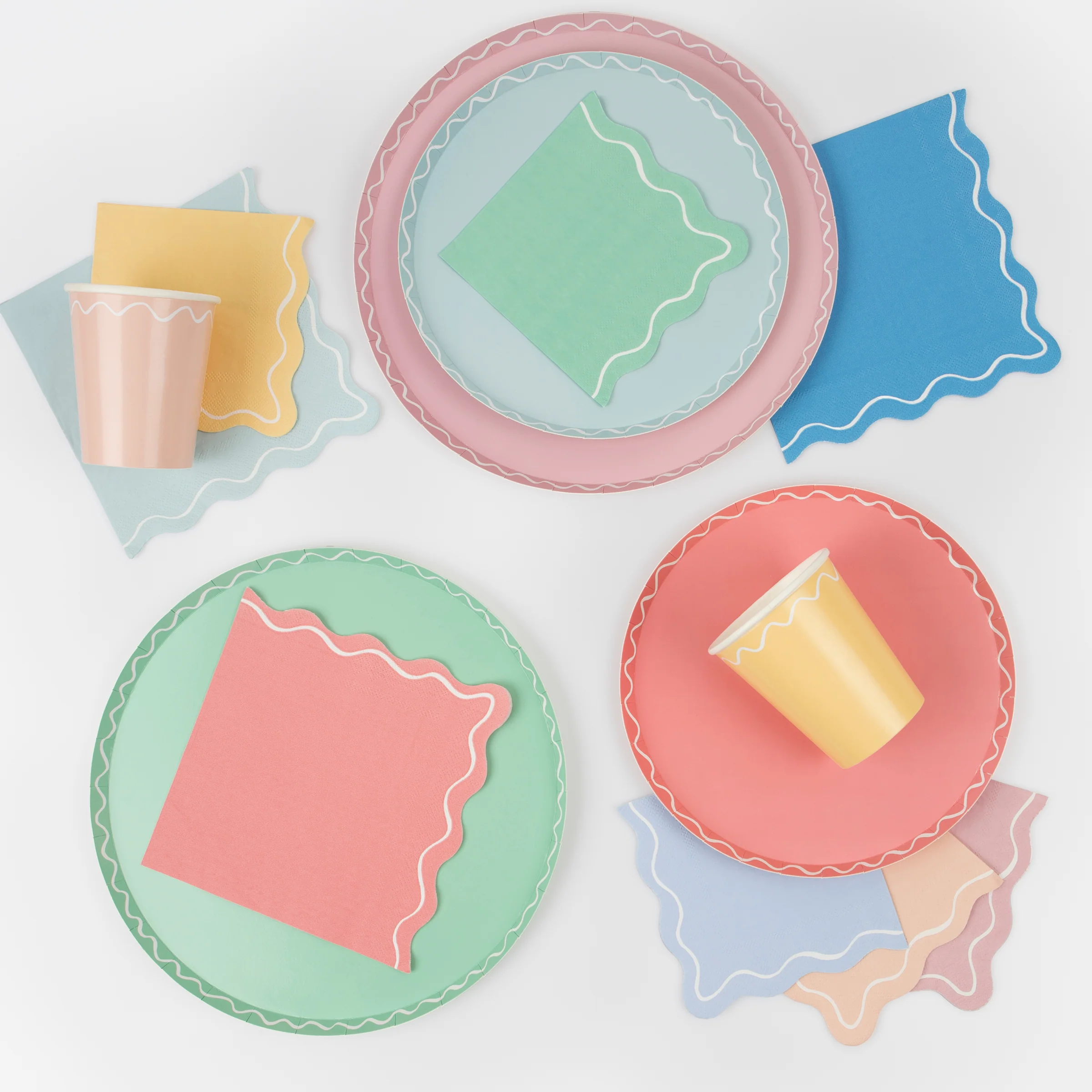 Mixed Wavy Line Side Plates (x 8) - Image 5