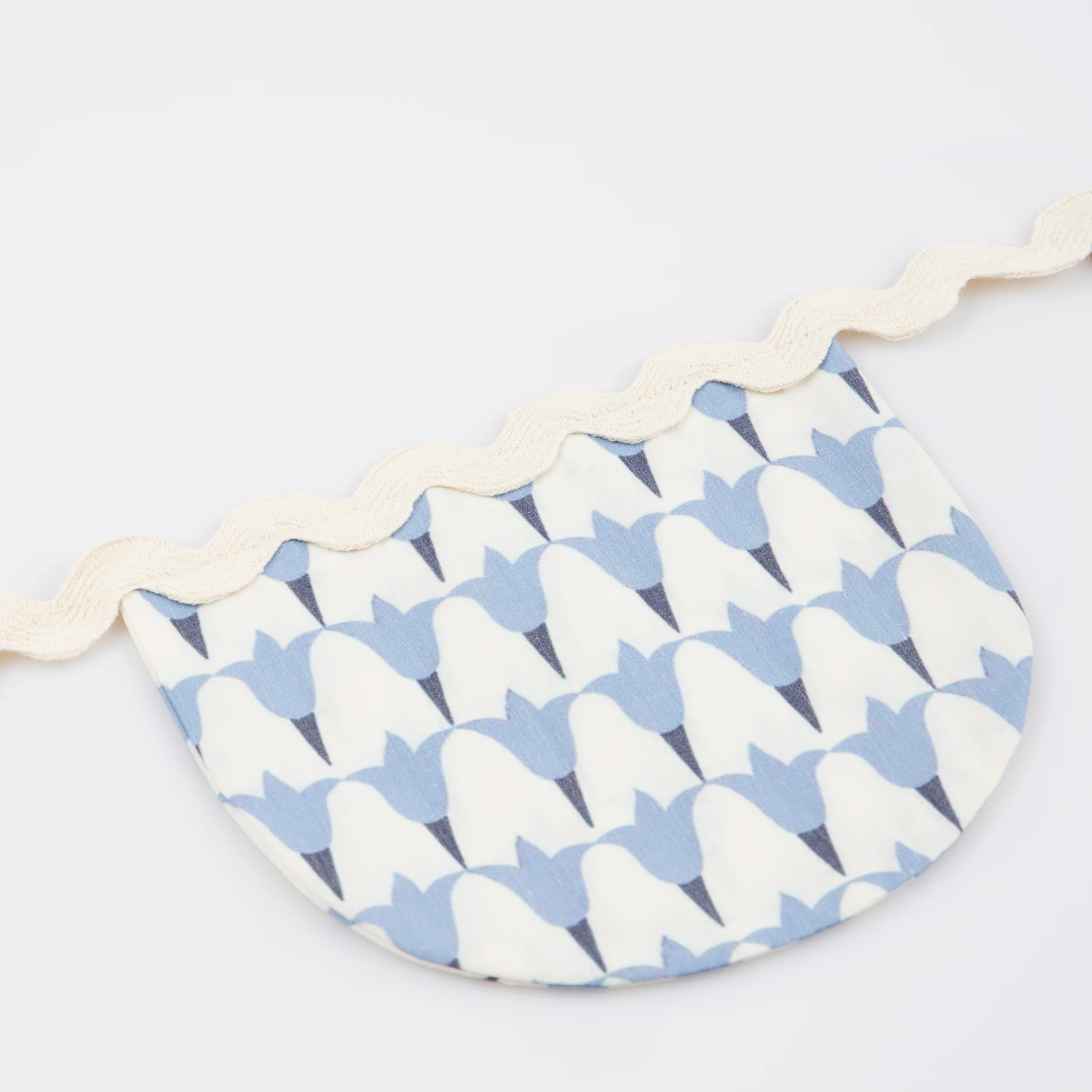 Meri Meri x Molly Mahon Fabric Garland - Image 3
