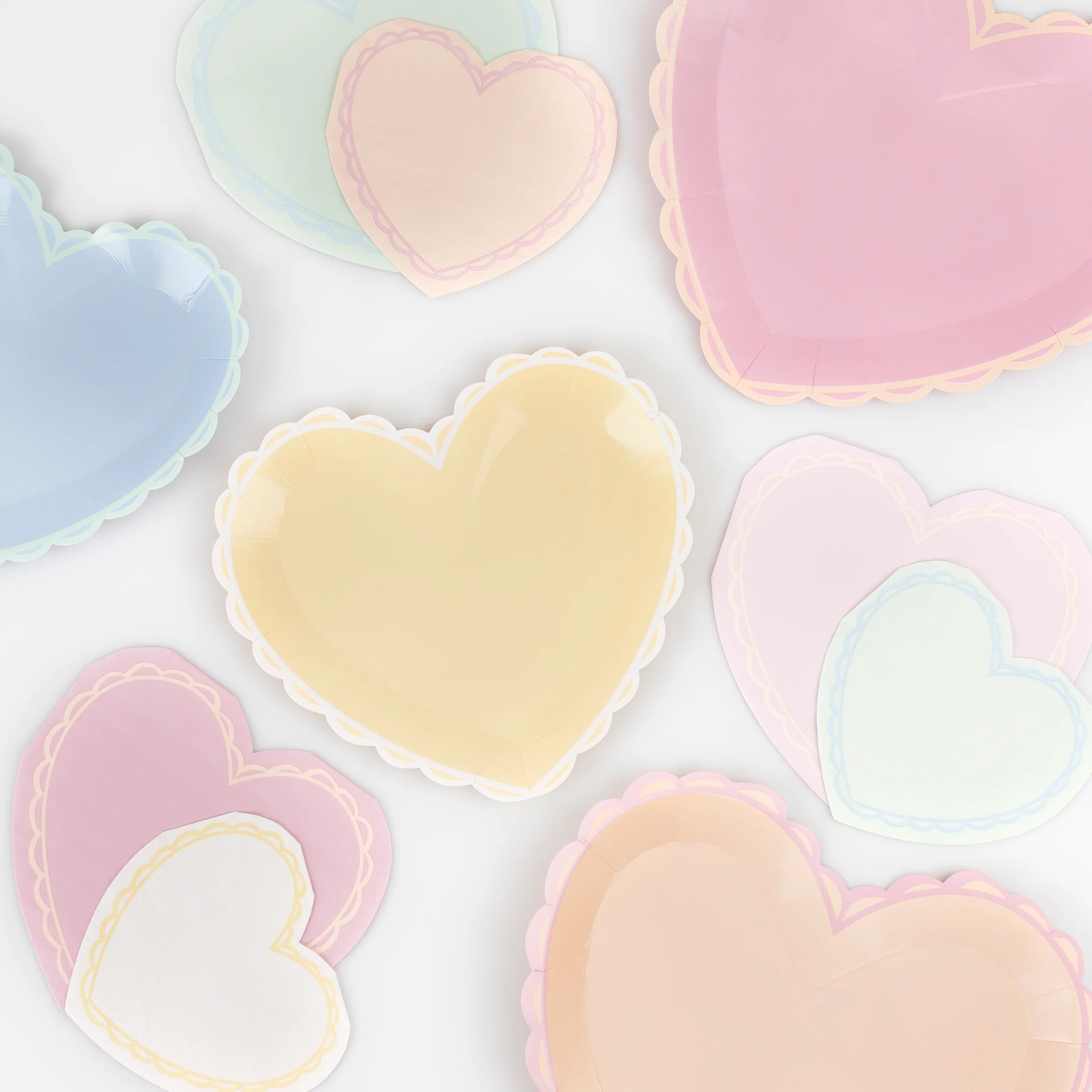 Pastel Heart Small Napkins (x 16) - Image 4