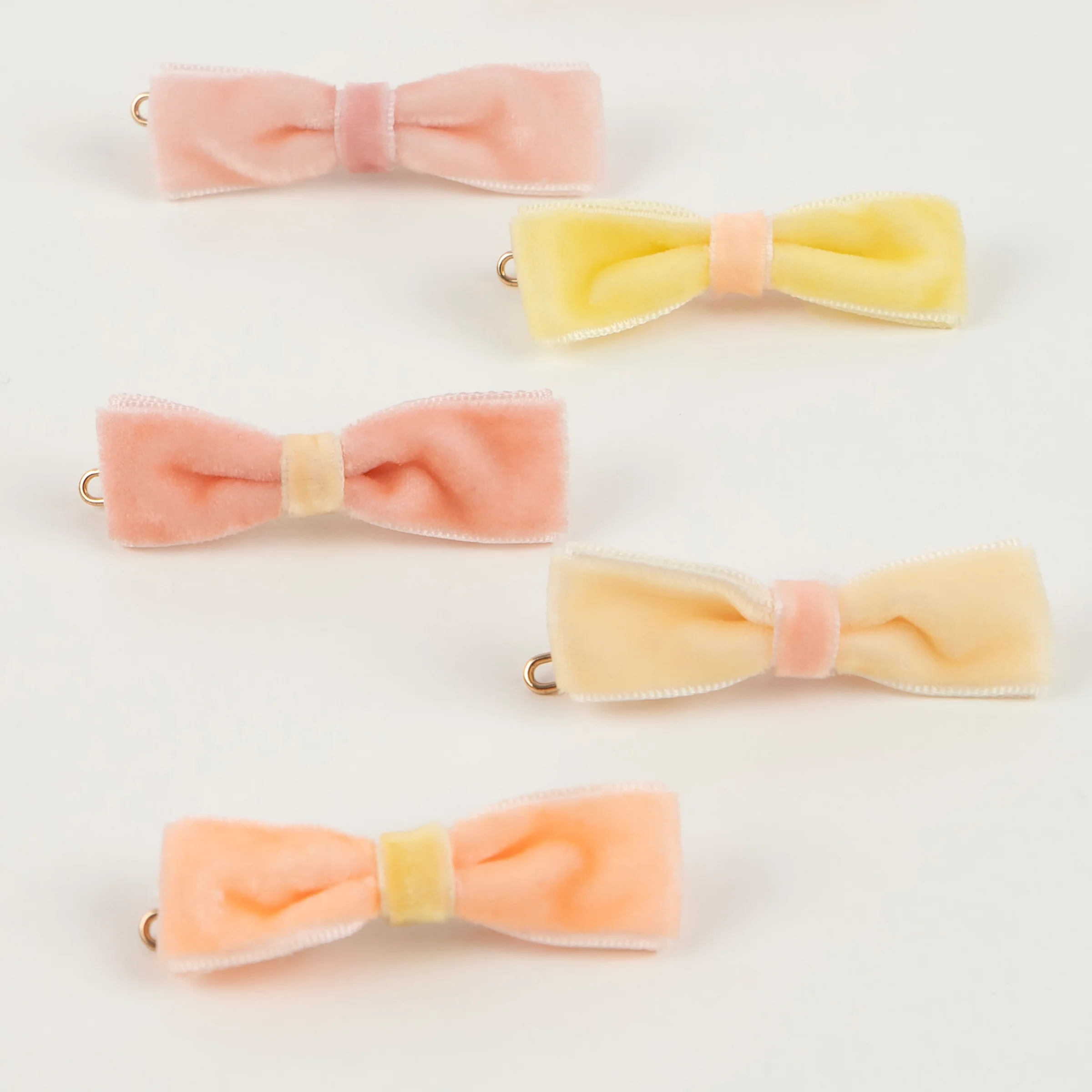 Pastel Velvet Mini Bow Clips (x 10) - Image 3