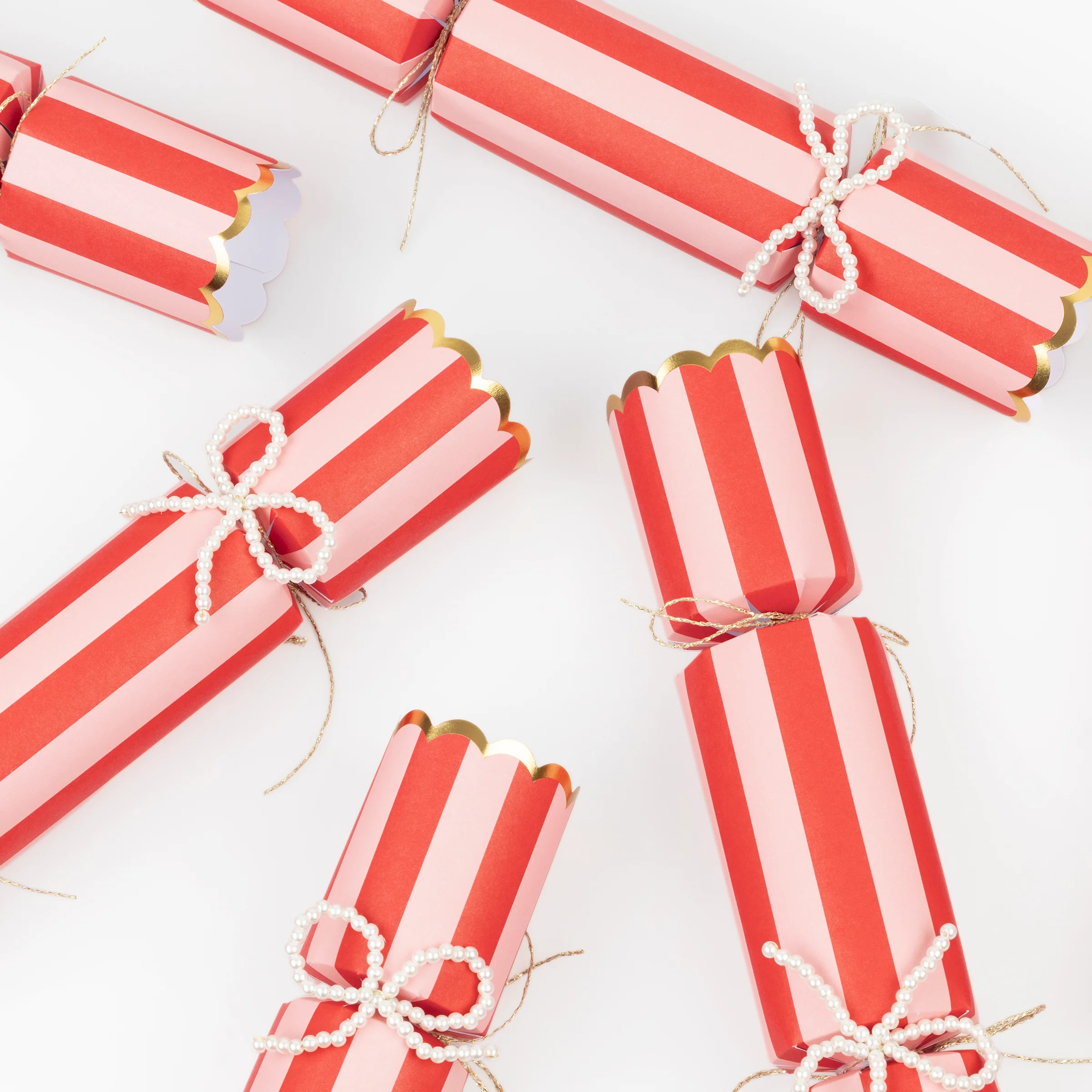 Pearl Bow No-Snap Crackers (x 6) - Image 3