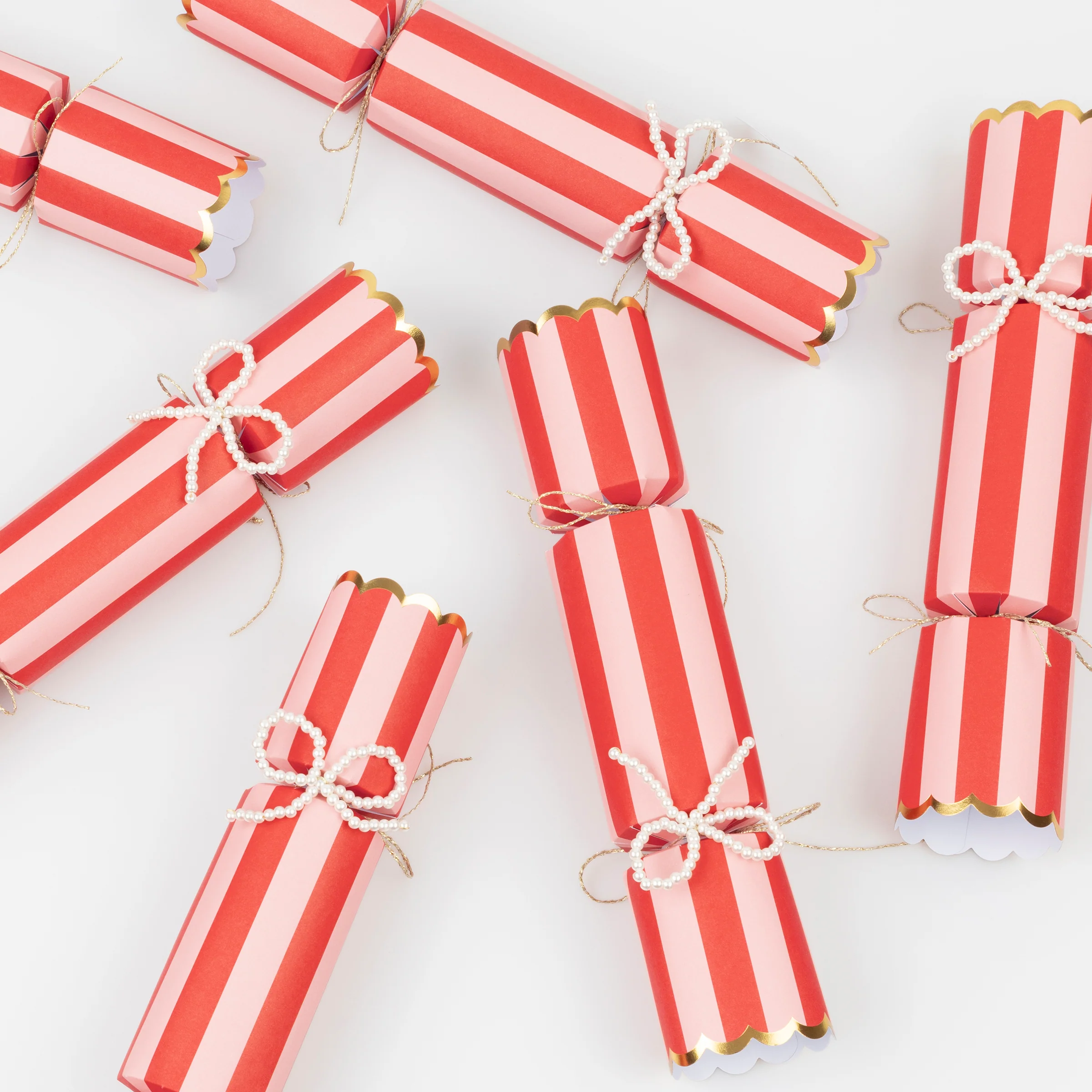 Pearl Bow No-Snap Crackers (x 6) - Image 4