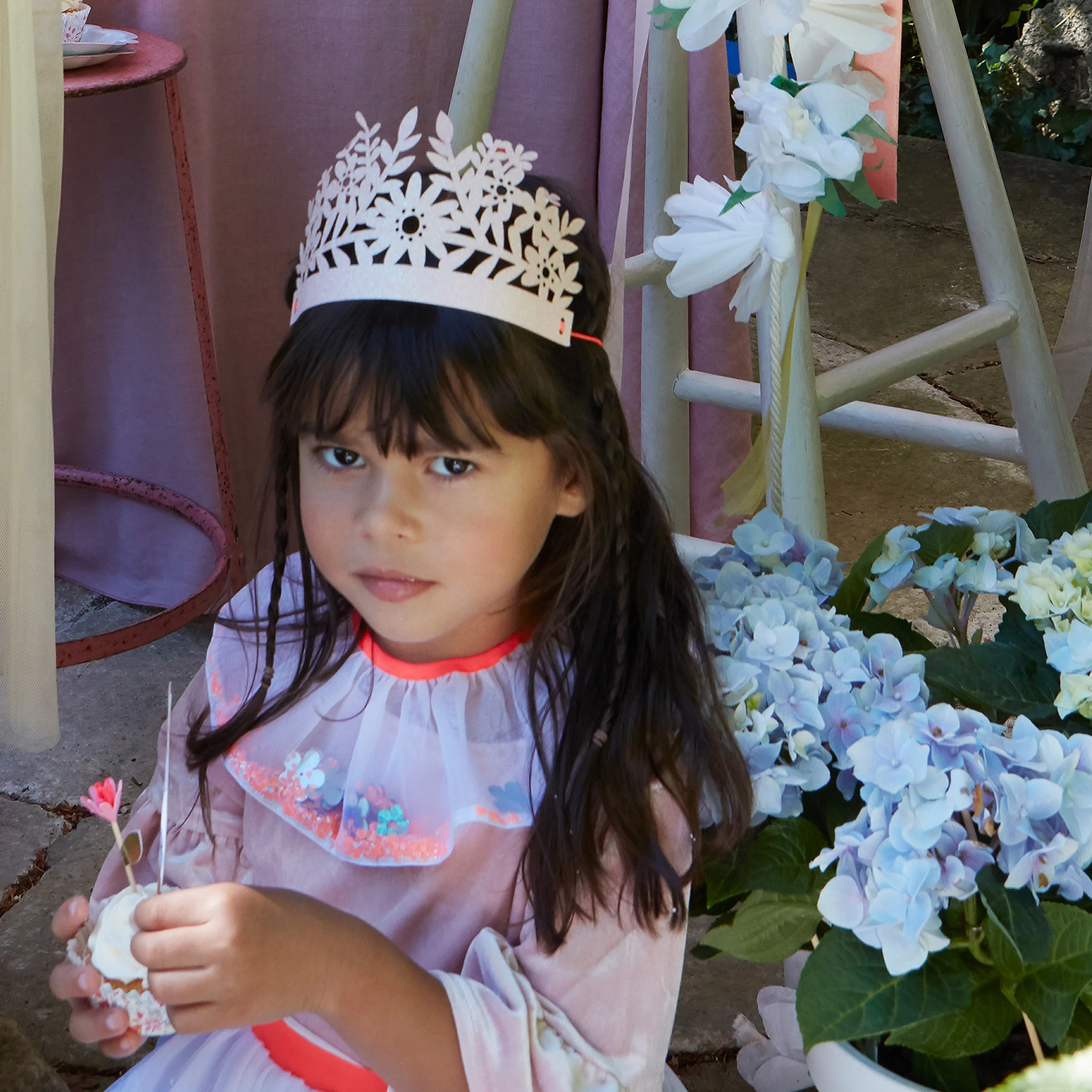 Pink Glitter Party Crowns (x 8) - Image 4