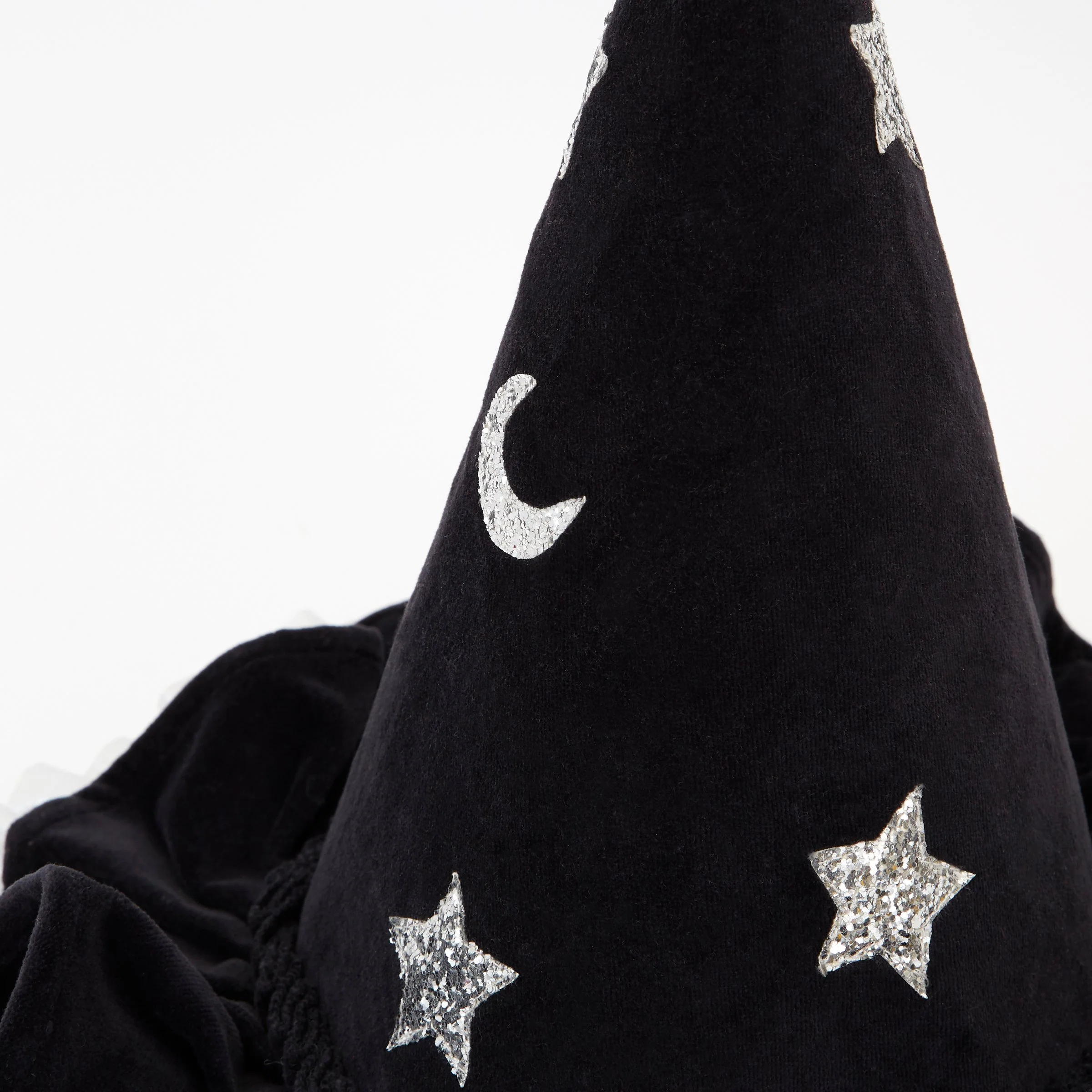 Pointed Black Hat - Image 4