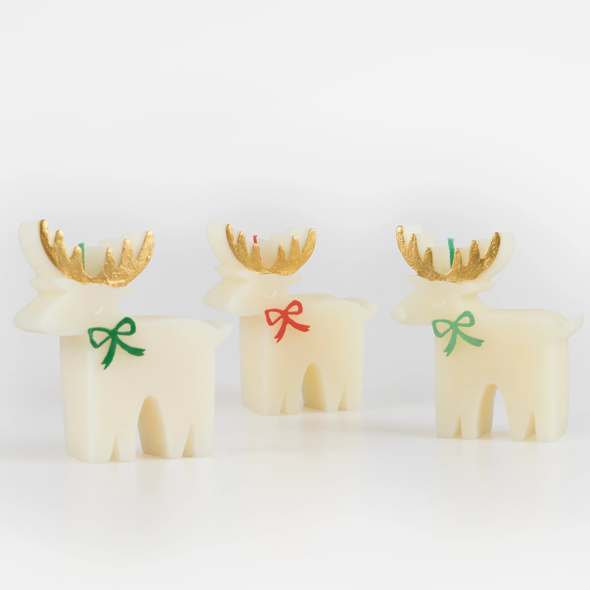 Reindeer With Bow Candles (x 3) - Image 2