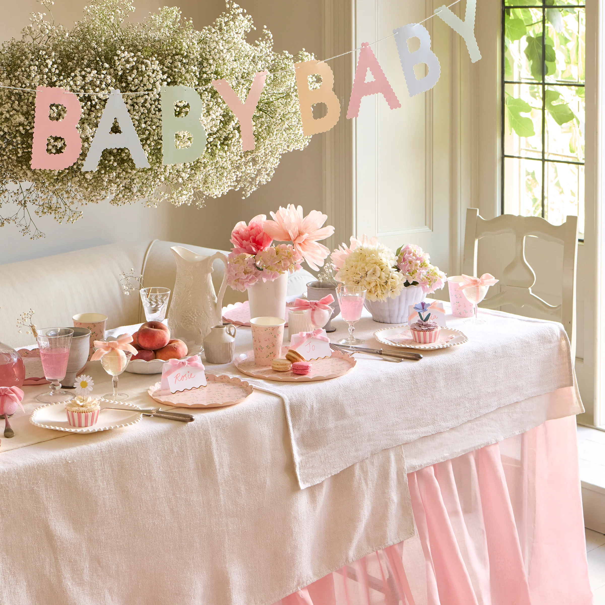 Scallop Edge Baby Garland - Image 2