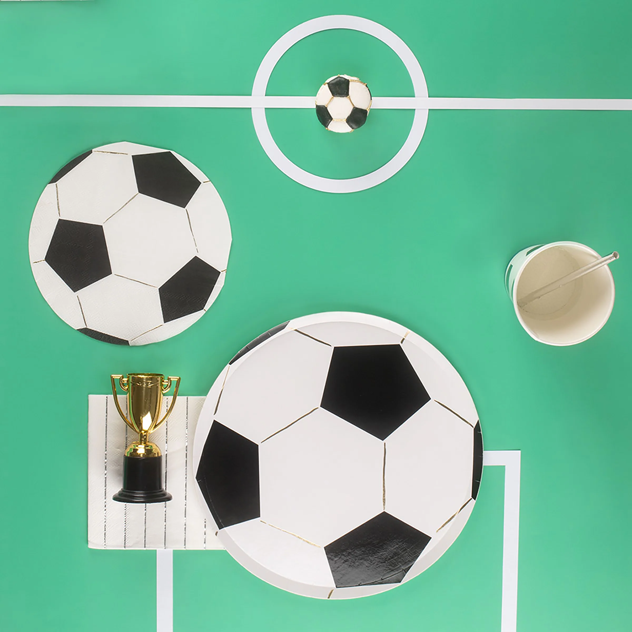 Soccer Plates (x 8) - Image 2