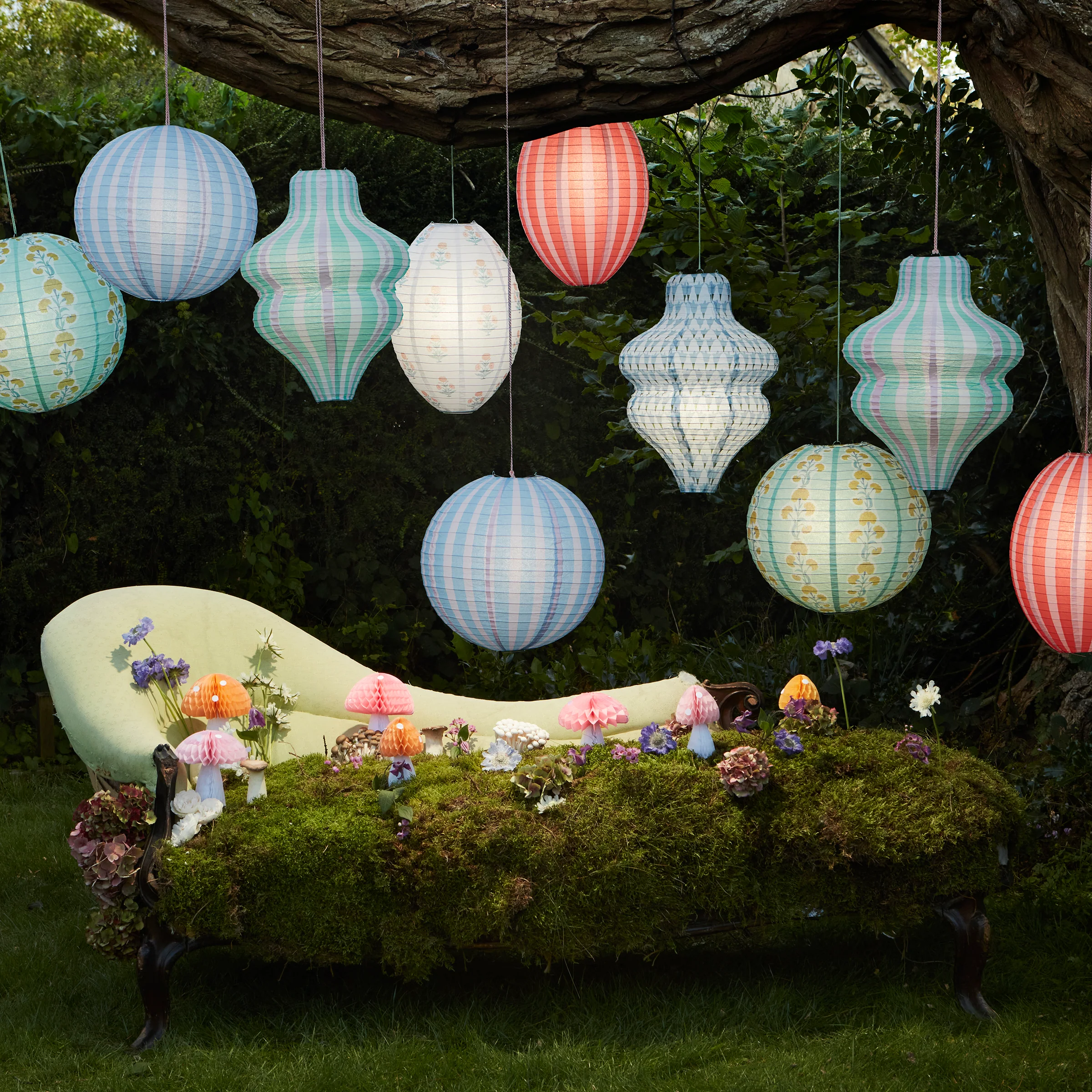 Stripy Lanterns (x 3) - Image 3