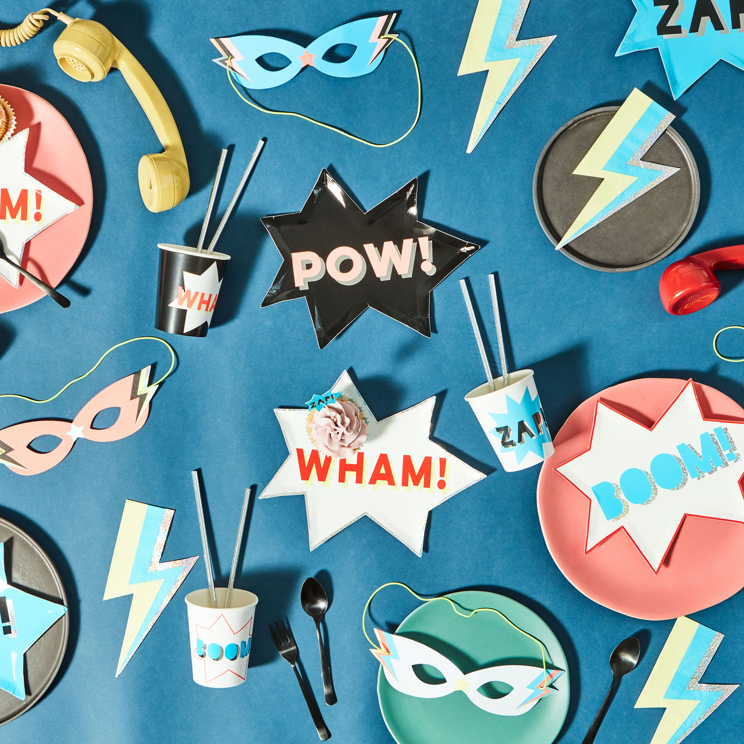 Superhero Cups (x 8) - Image 2