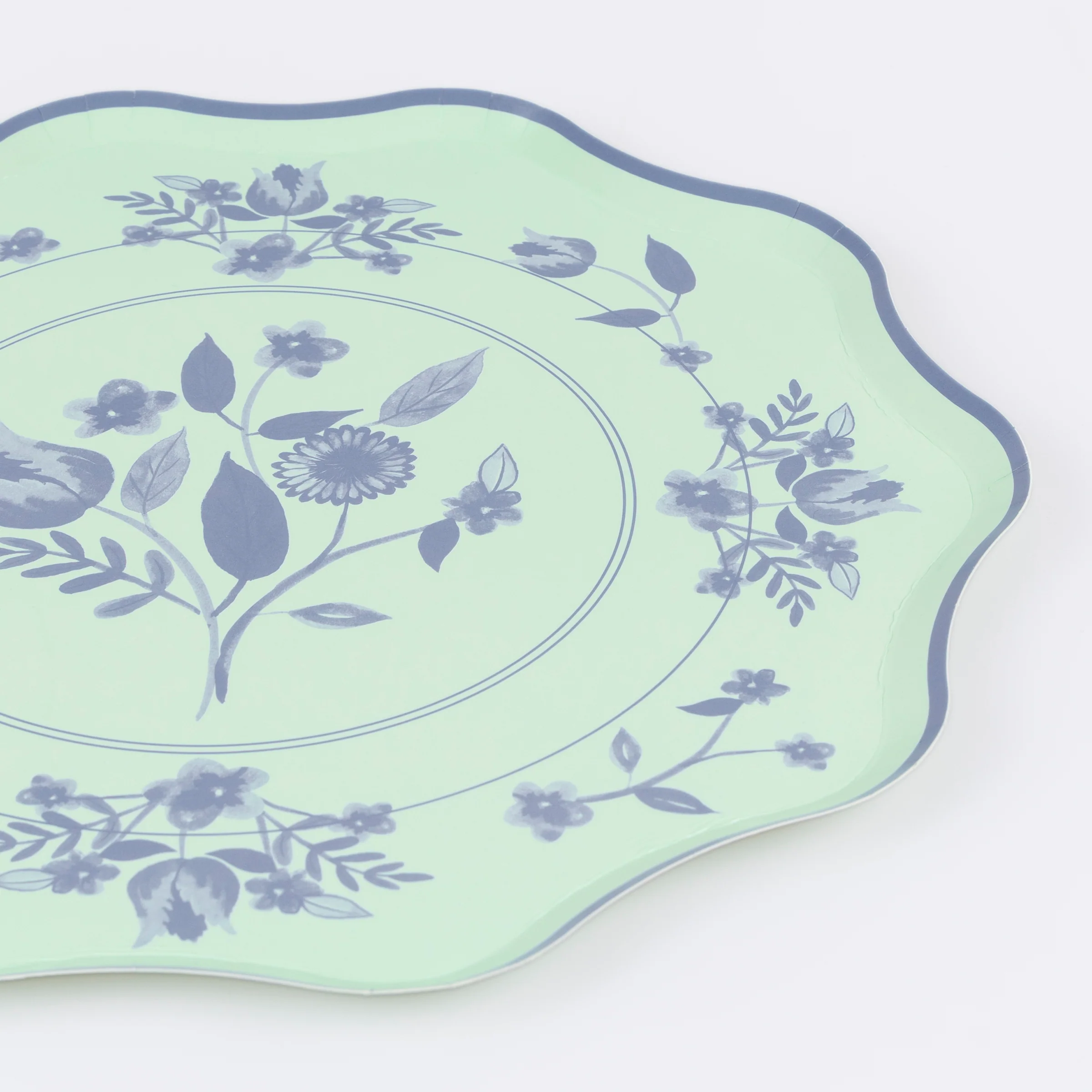 Vintage Botanical Dinner Plates (x 8) - Image 3