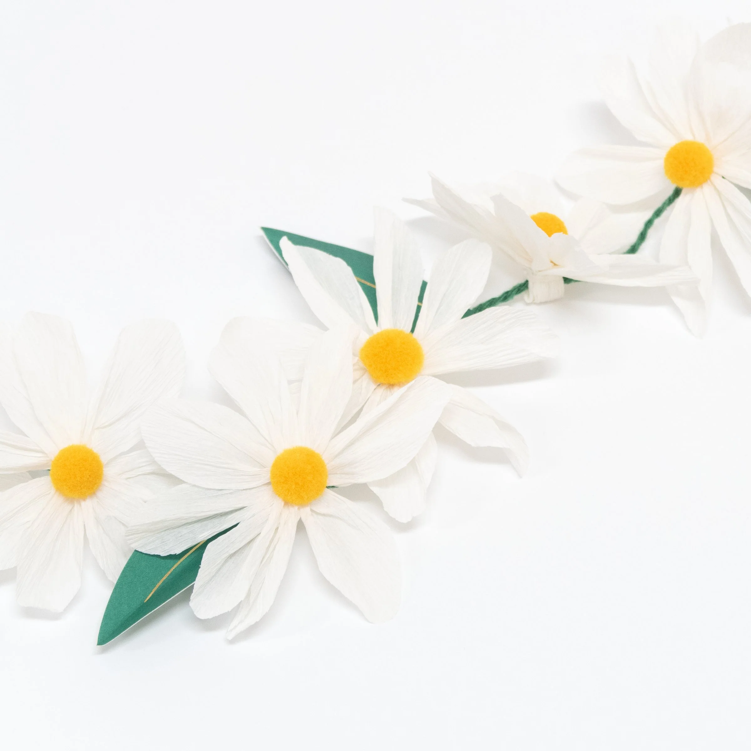 Wild Daisy Garland - Image 2